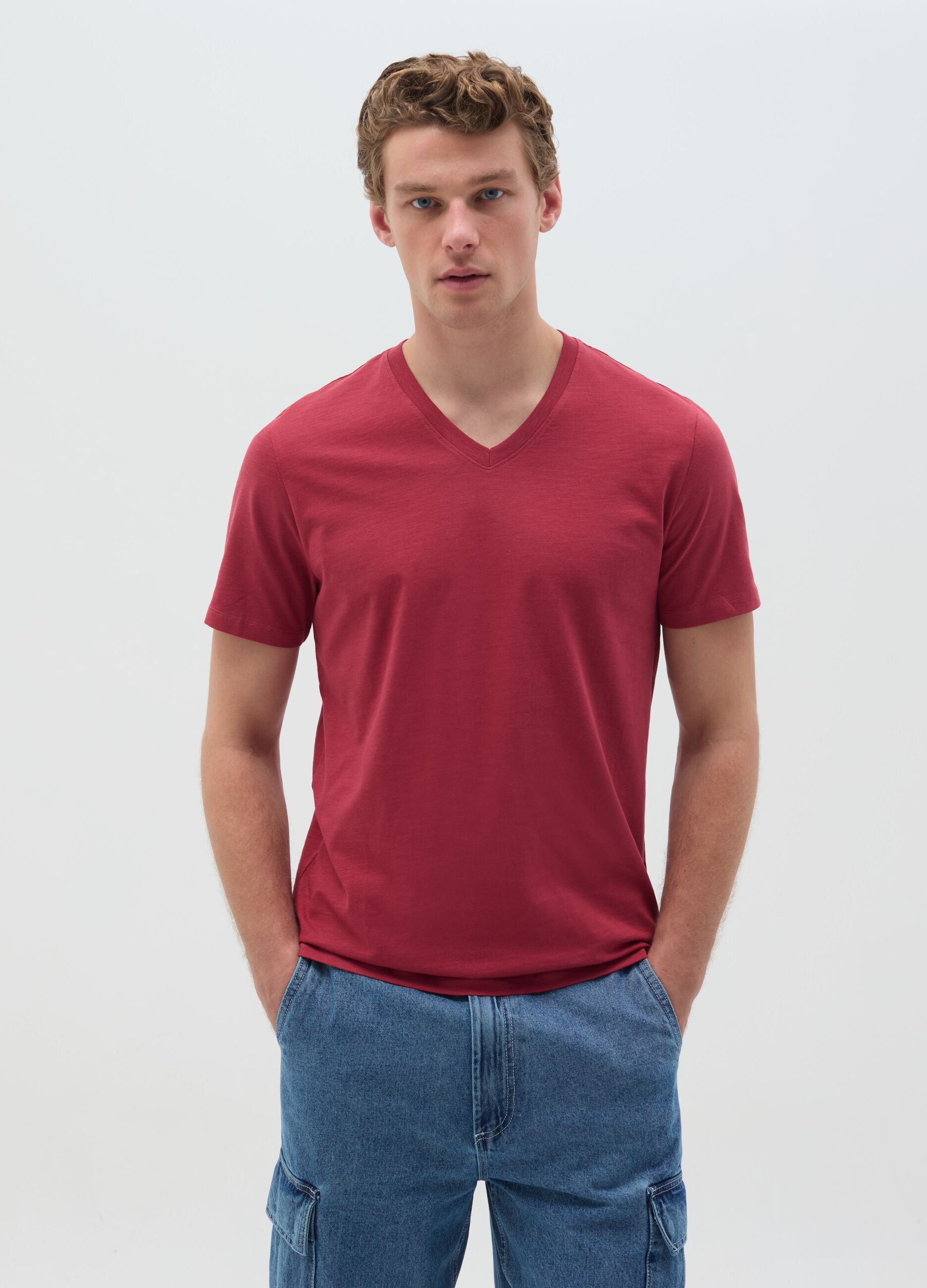 Slub cotton T-shirt with V neck