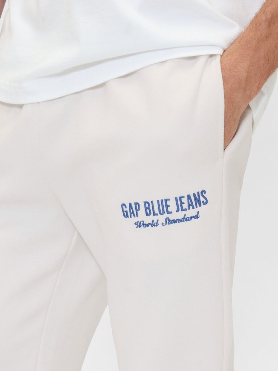 Beige jogger trousers in cotton and polyester blend_3