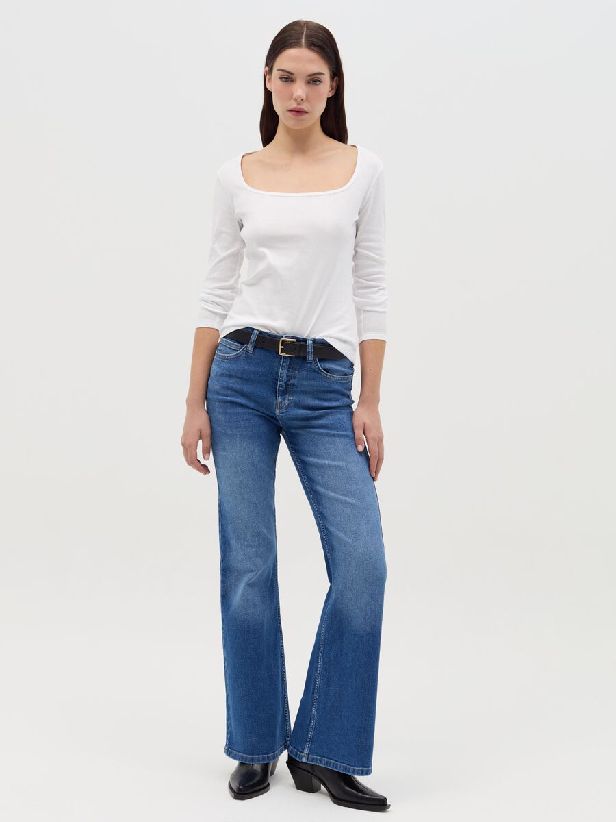 Flare-fit jeans with five pockets_0