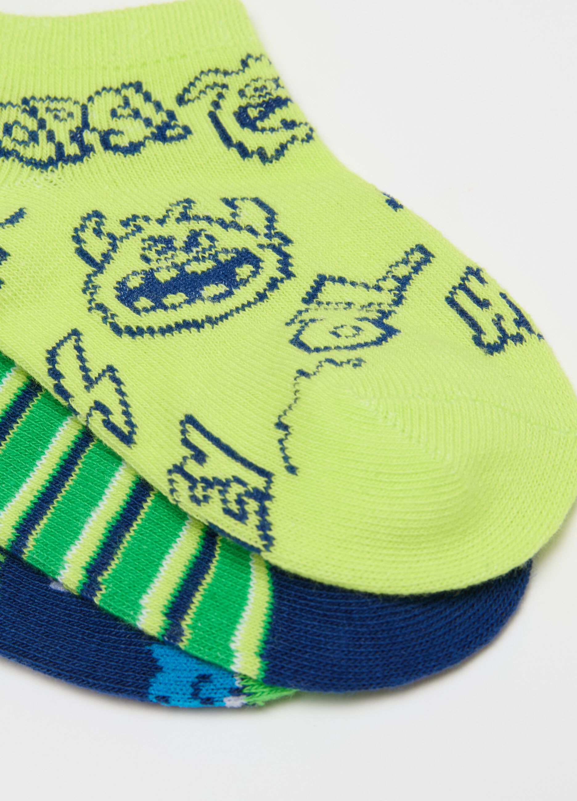 Five-pair pack shoe liners with monsters and stripes