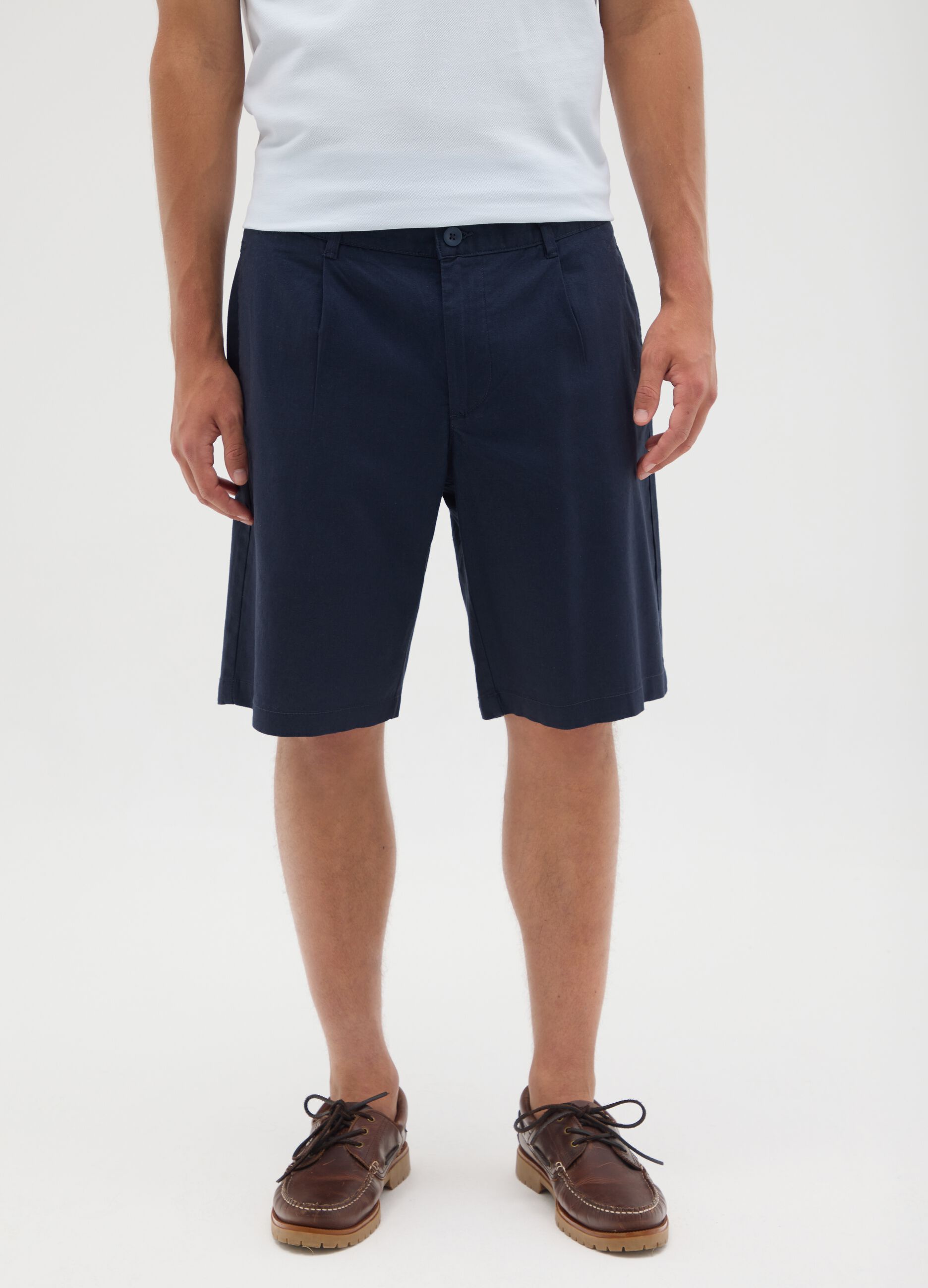Men's regular fit blue cotton blend shorts