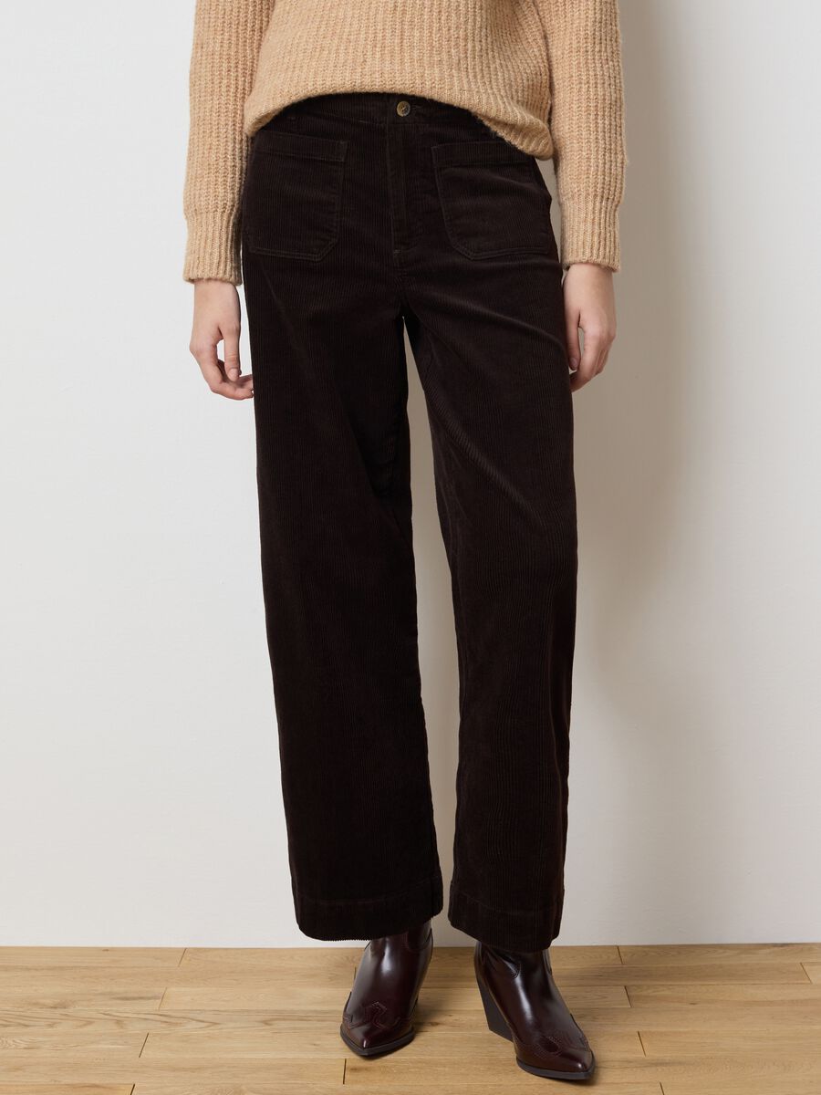 Brown trousers in stretch velvet cotton regular fit_1