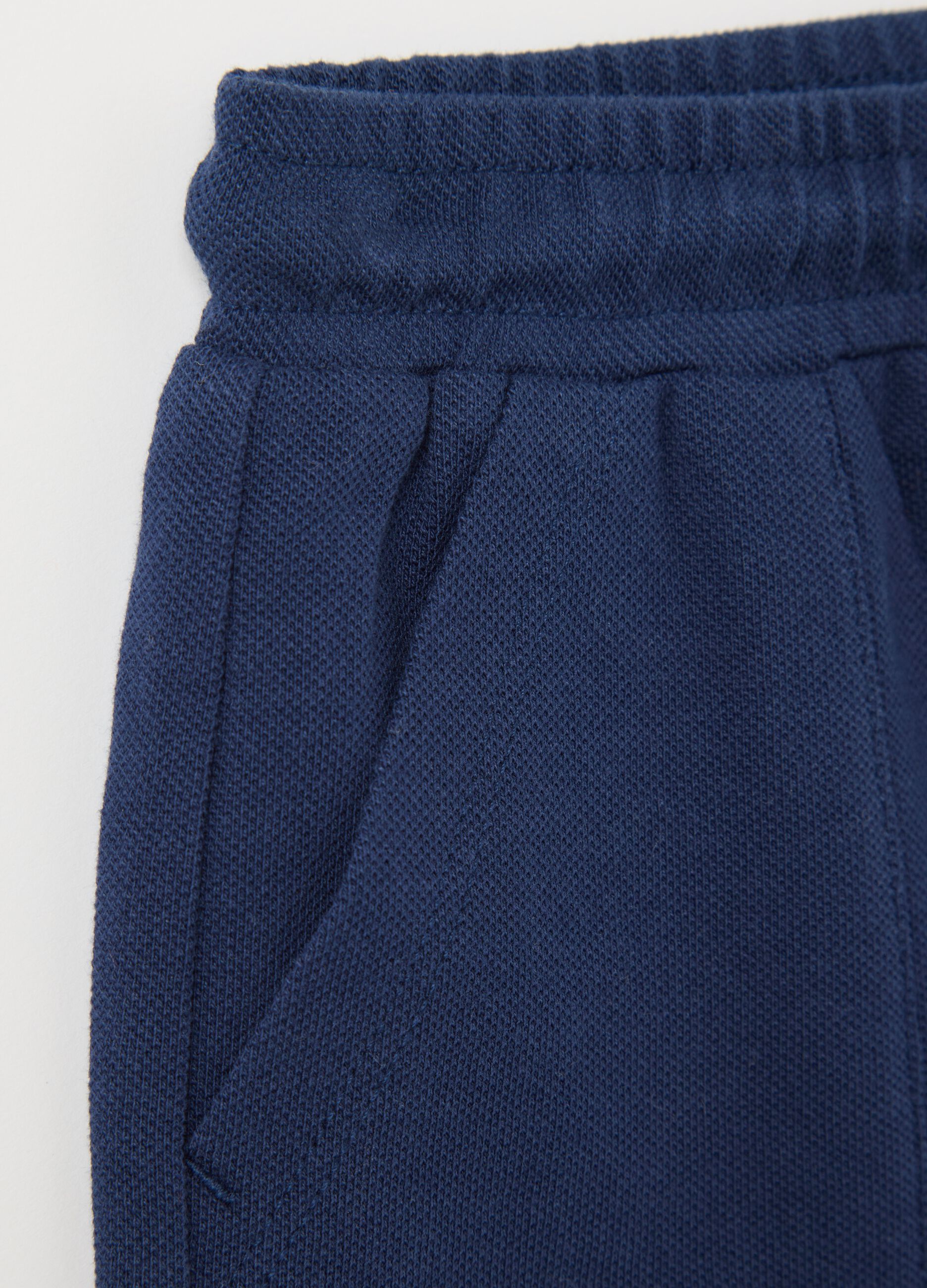 Blue shorts in cotton and viscose with drawstring