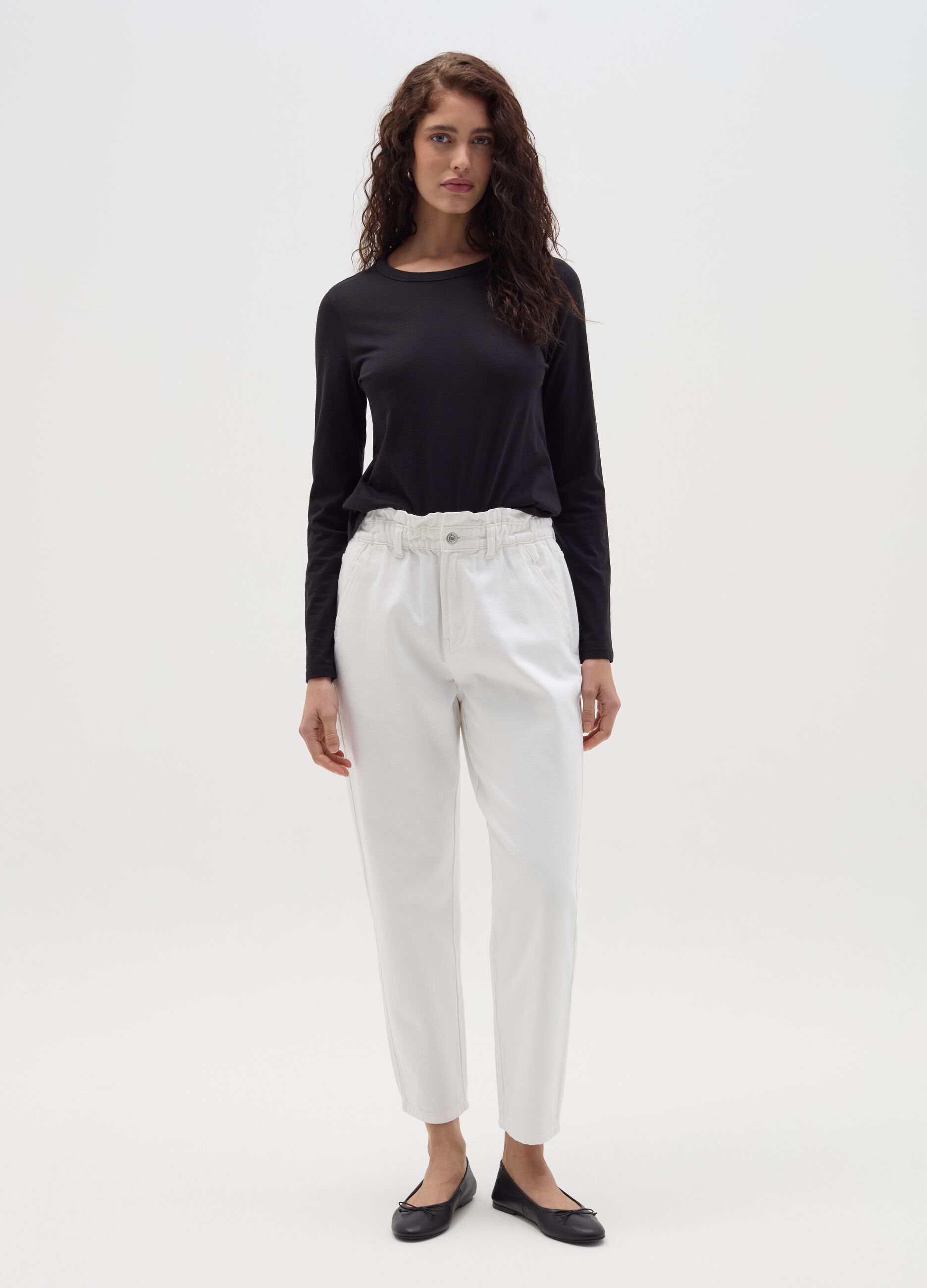 Cropped slouchy-fit jeans