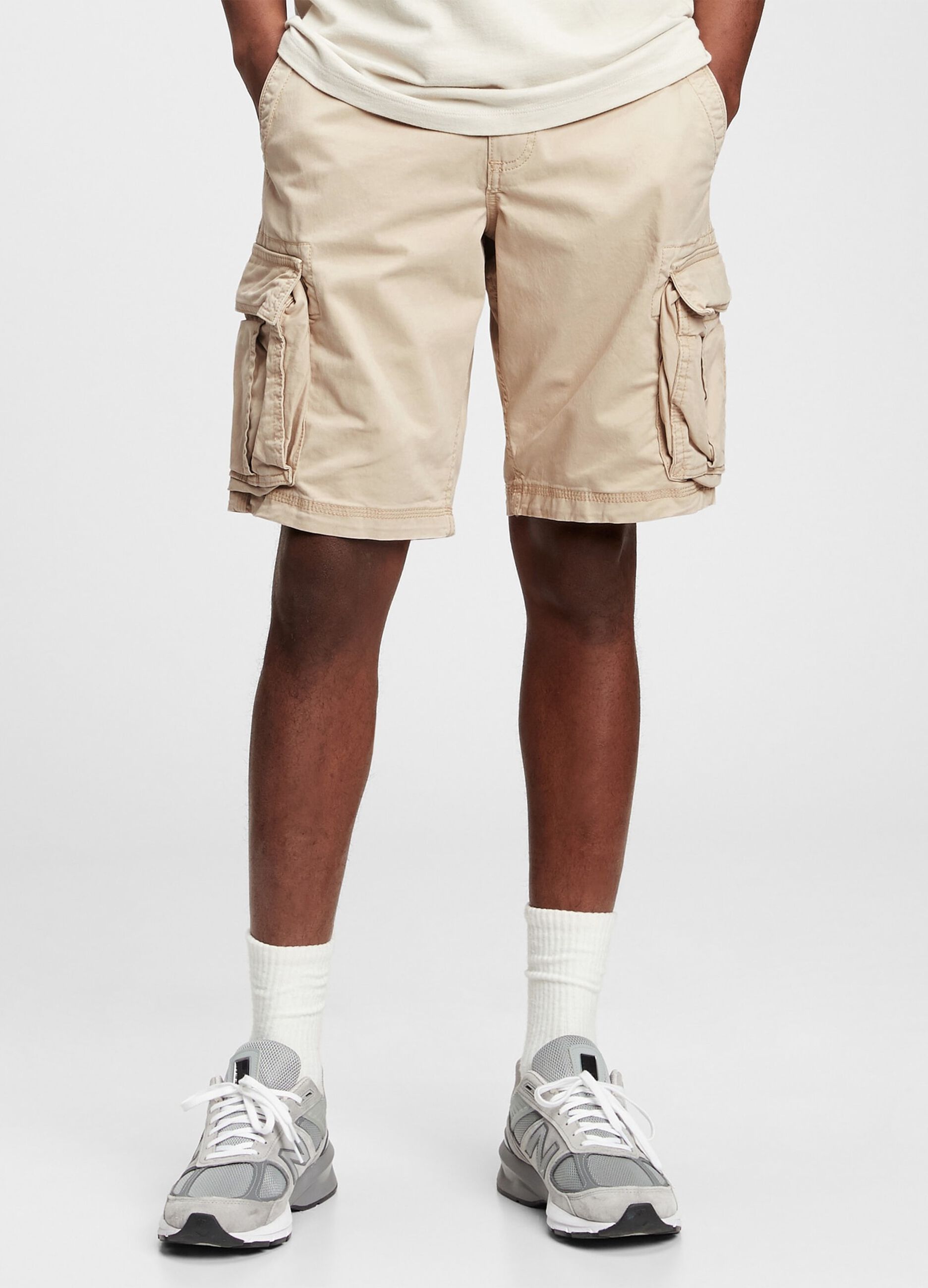 Bermuda cargo shorts in cotton and Lyocell