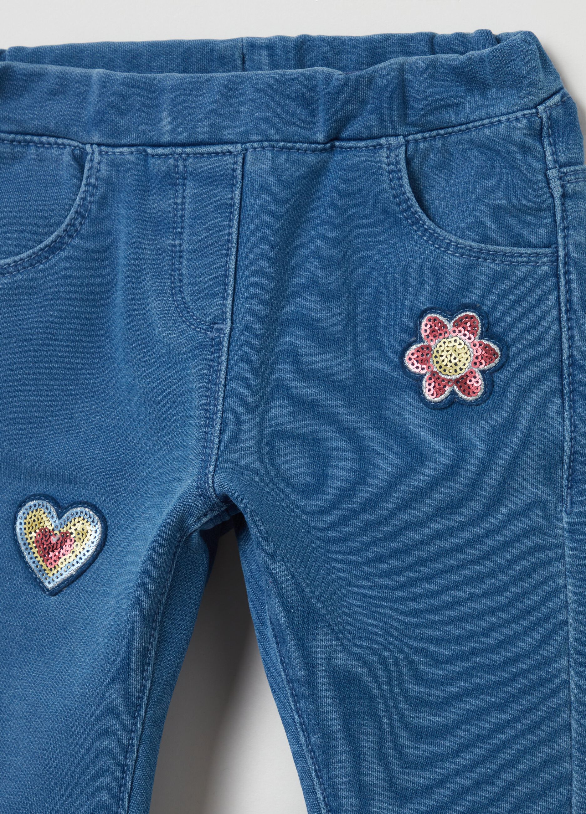 Jeggings with heart and flower patches