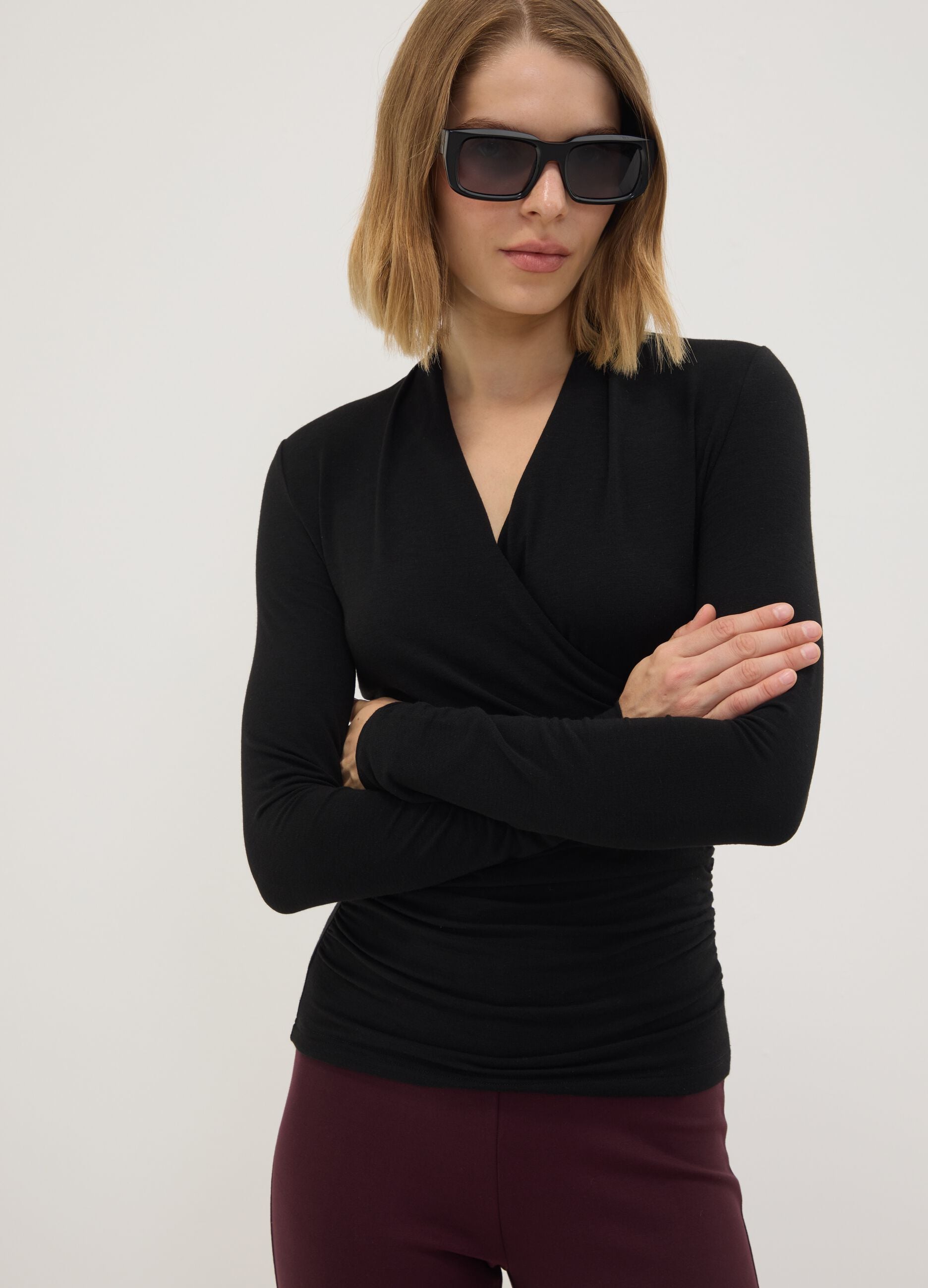 Black viscose, silk and stretch wool crew-neck T-shirt, regular fit