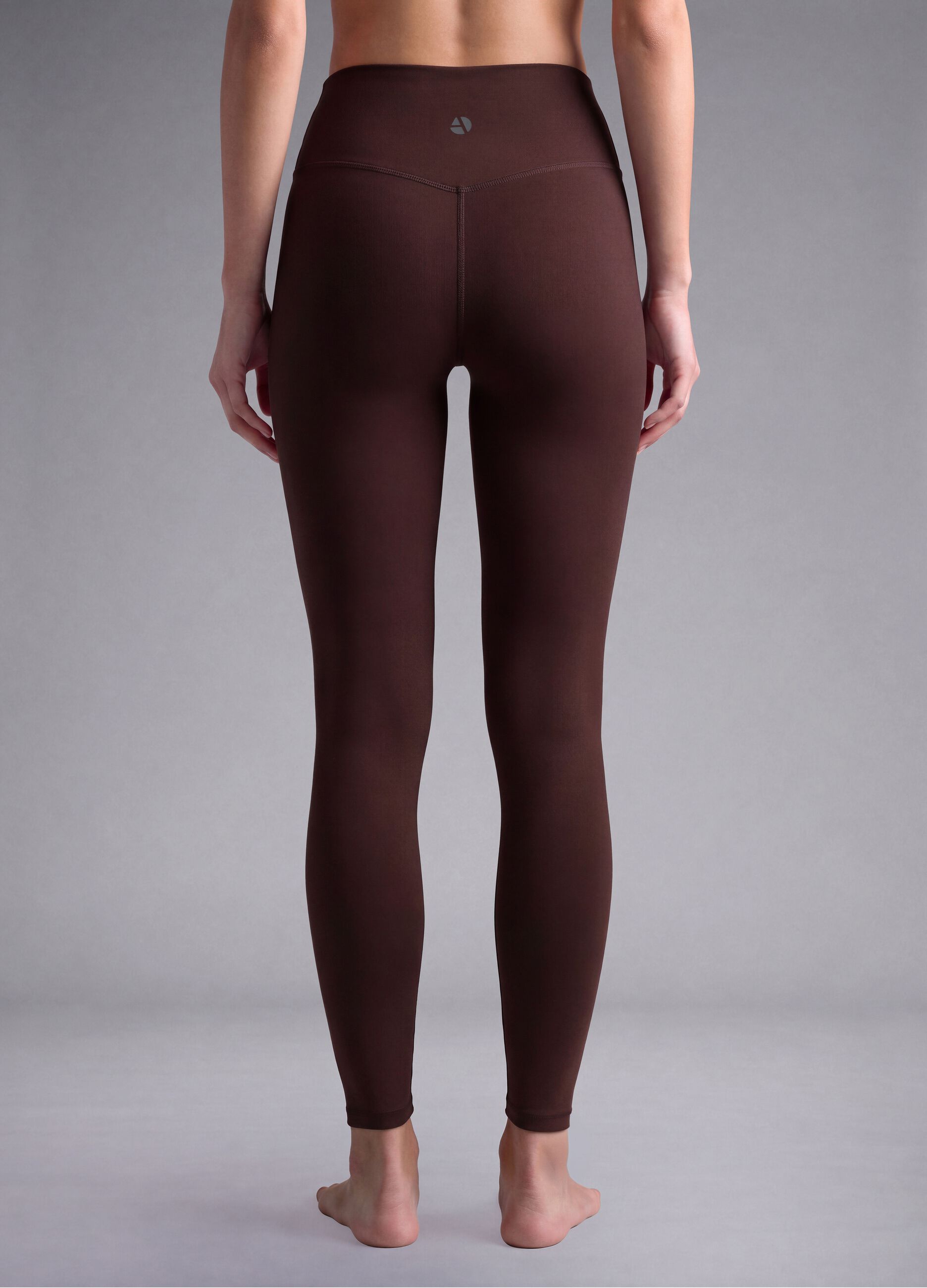 Brown high-waisted stretch leggings