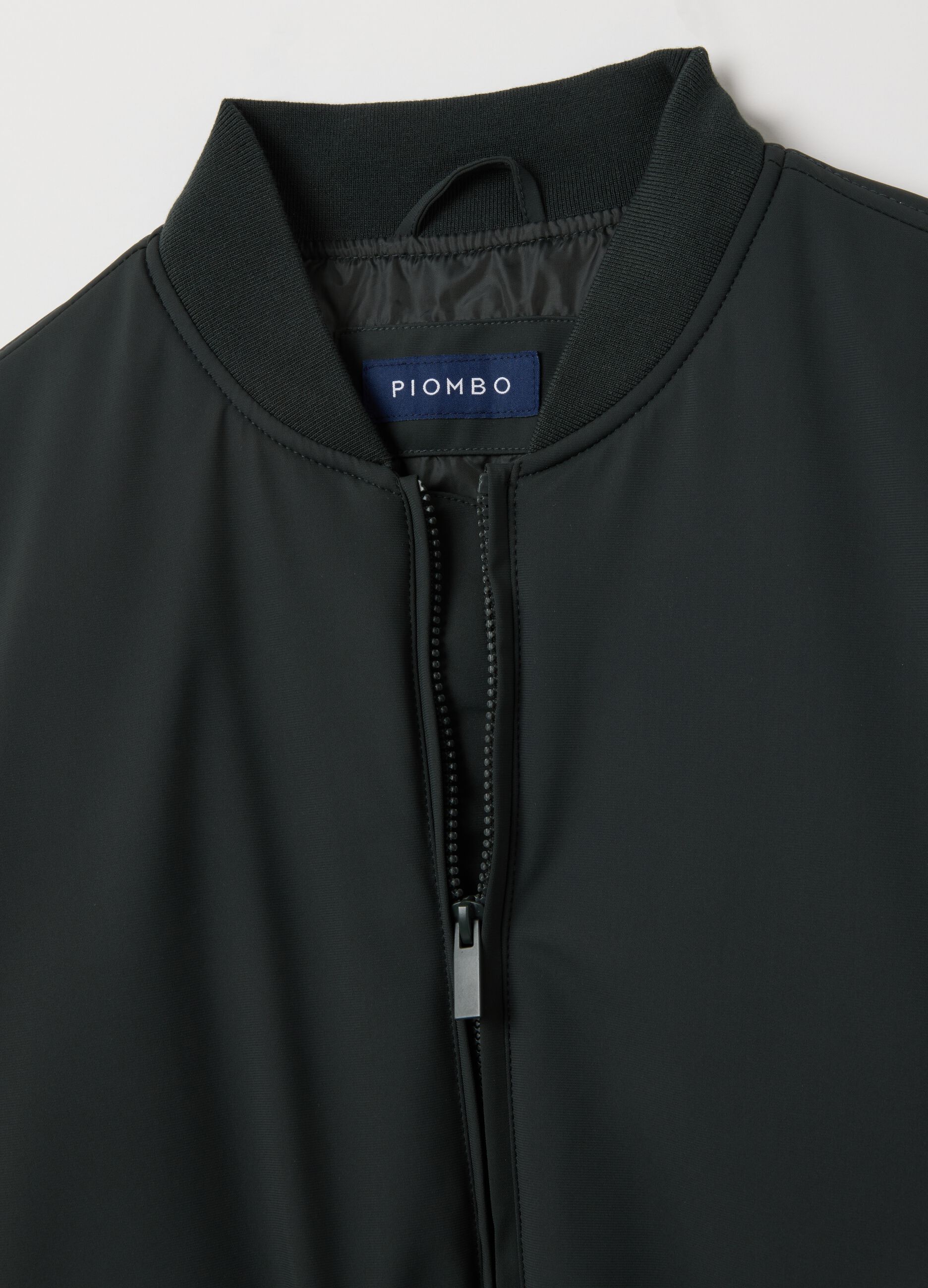 Bomber nero regular fit e zip