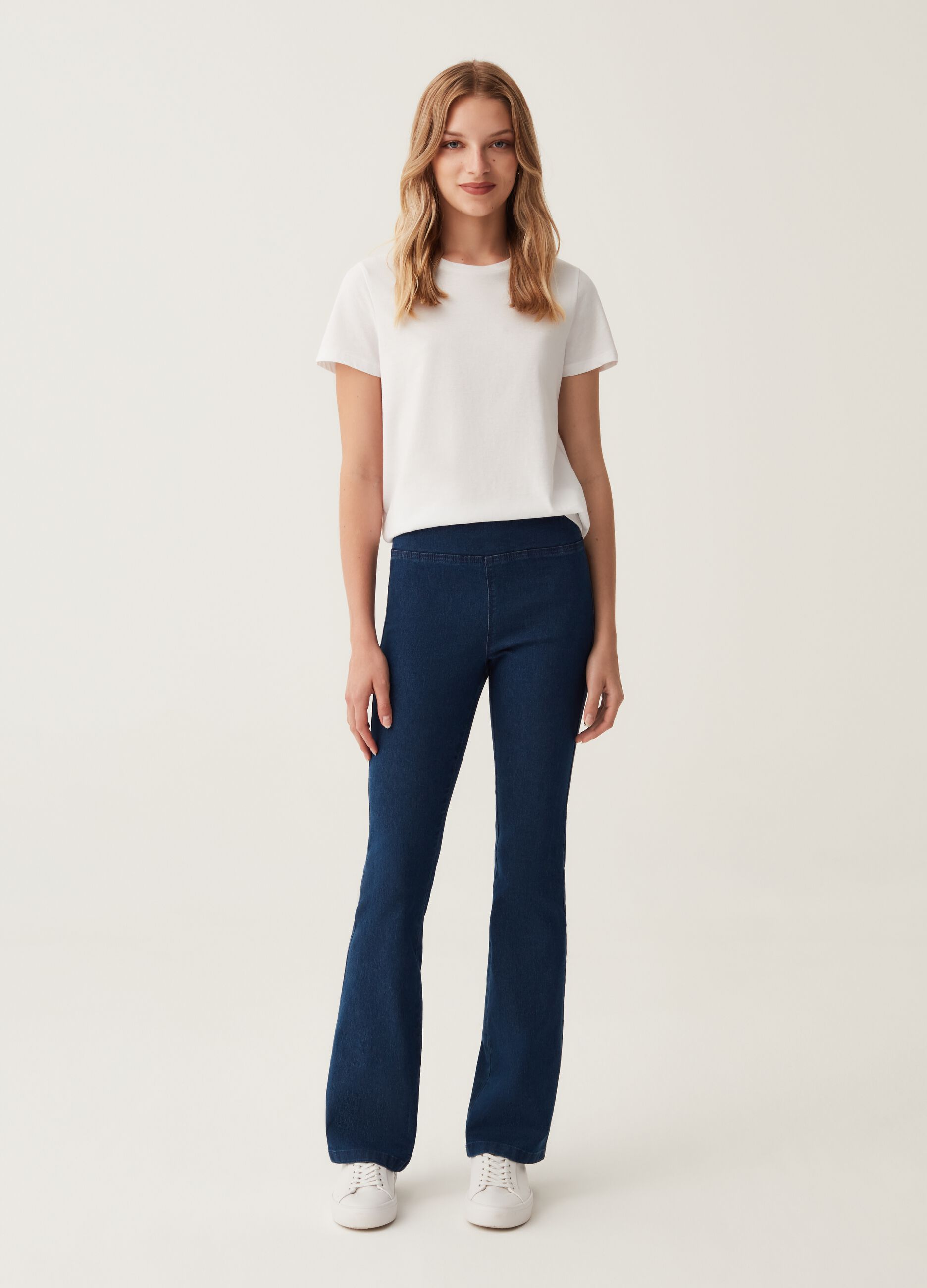 Jeggings flare fit a vita alta