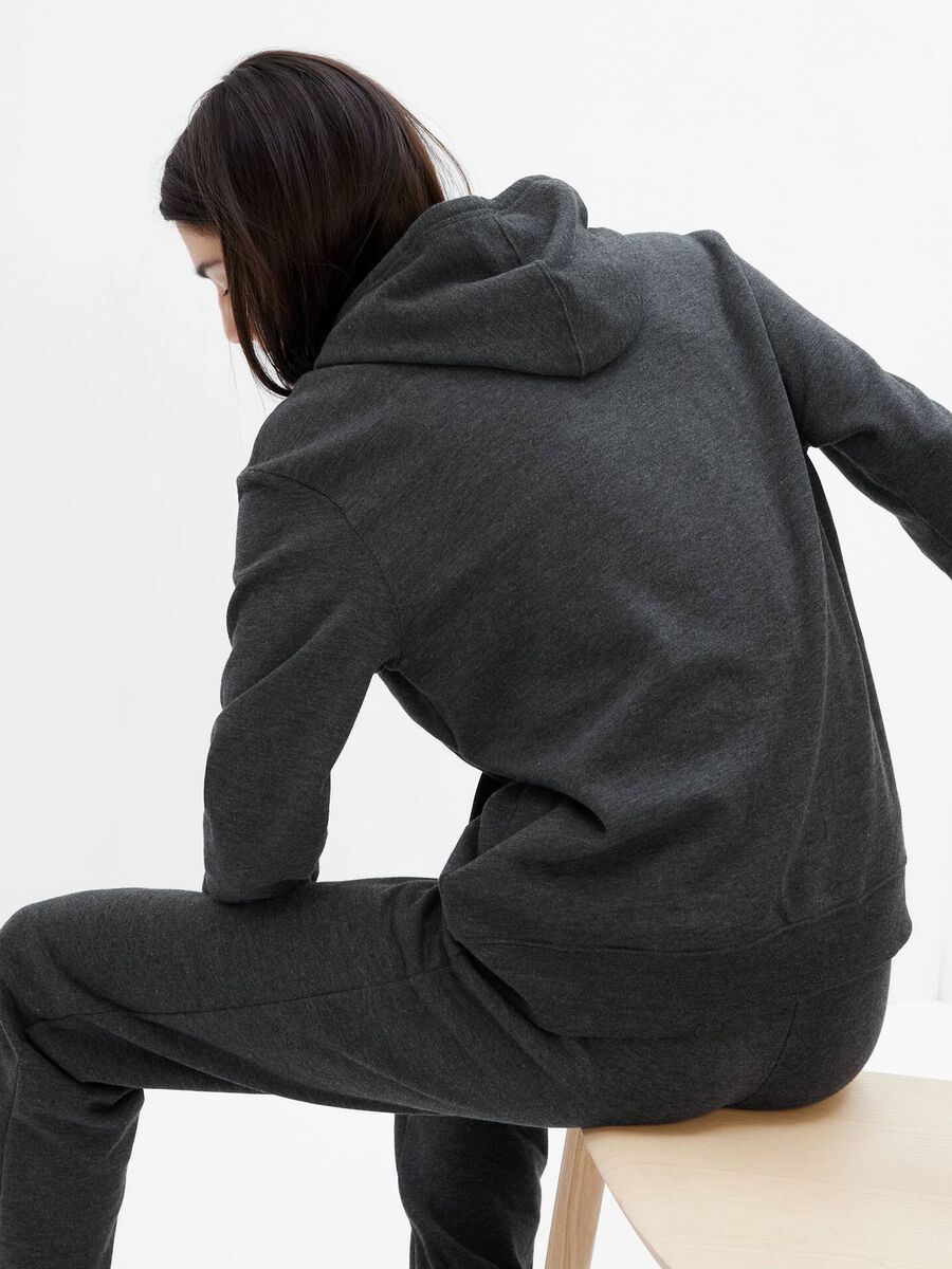 Sweatshirt with hood and logo embroidery_1