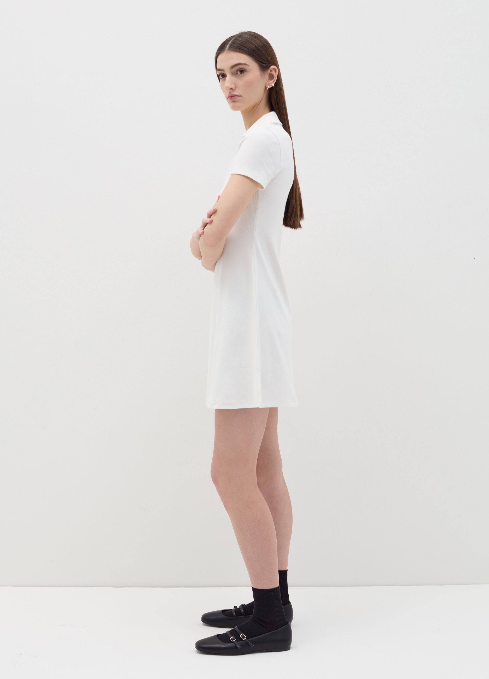 Short dress with polo neck