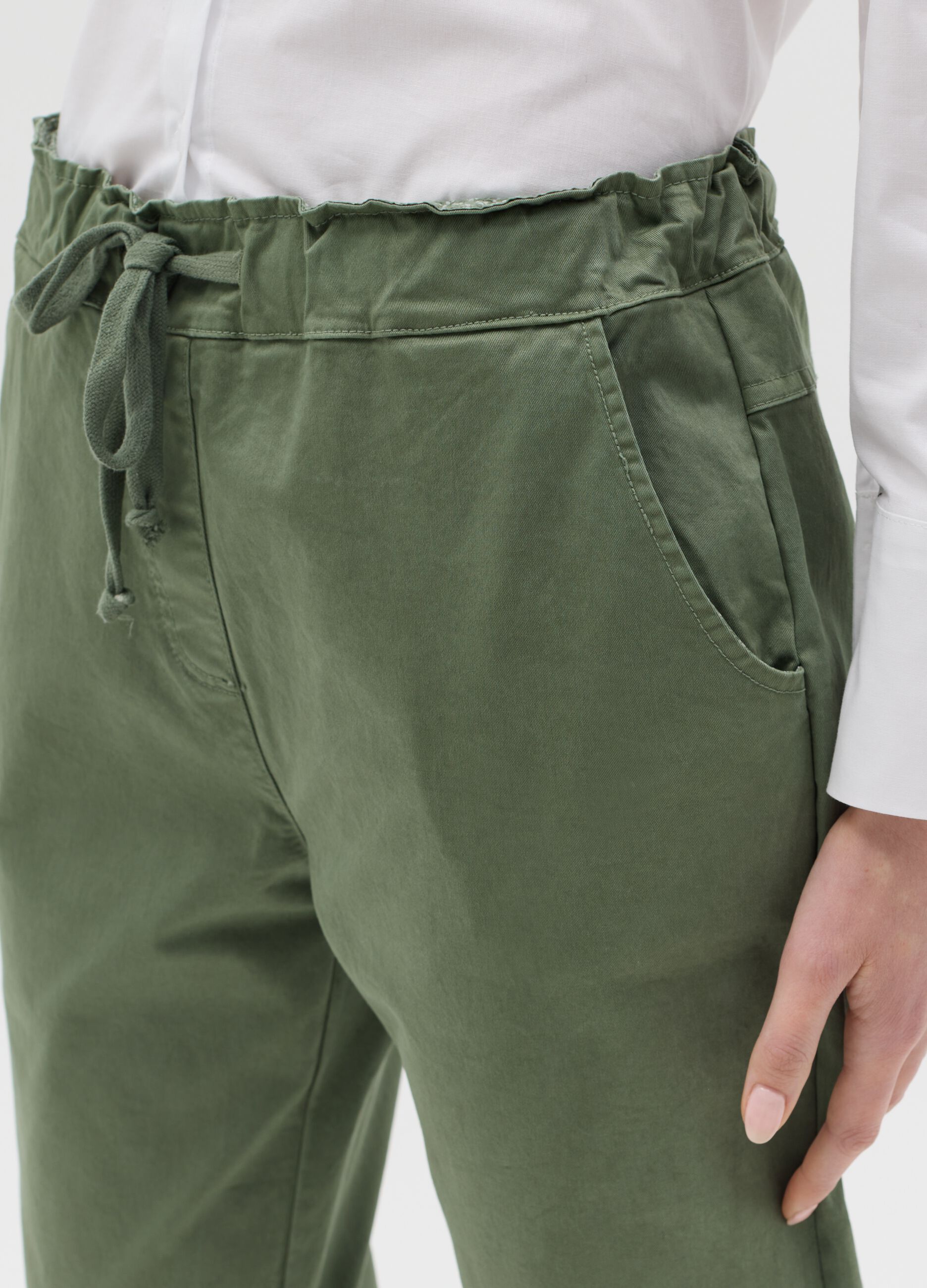 Green stretch cotton trousers with drawstring