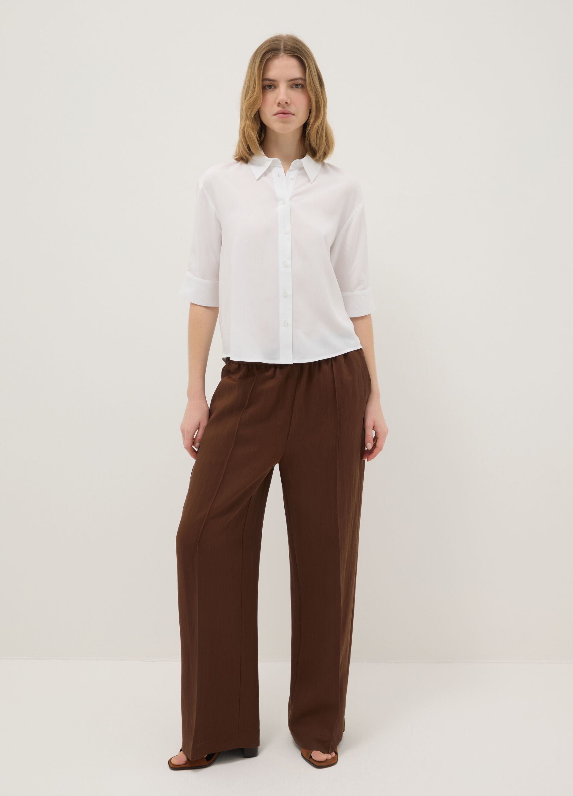 Wide leg brown jogger trousers in Lyocell and viscose blend