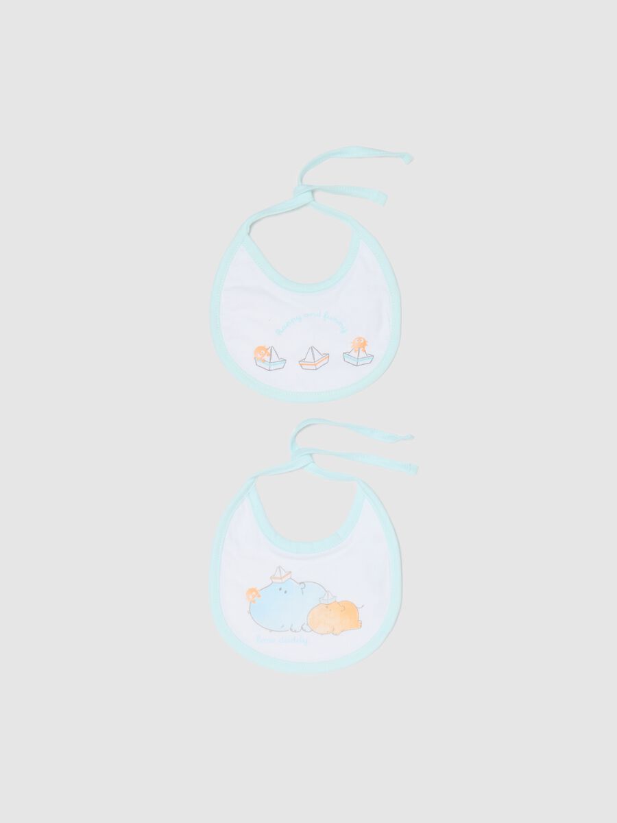 Two-pack cotton bibs with print_0