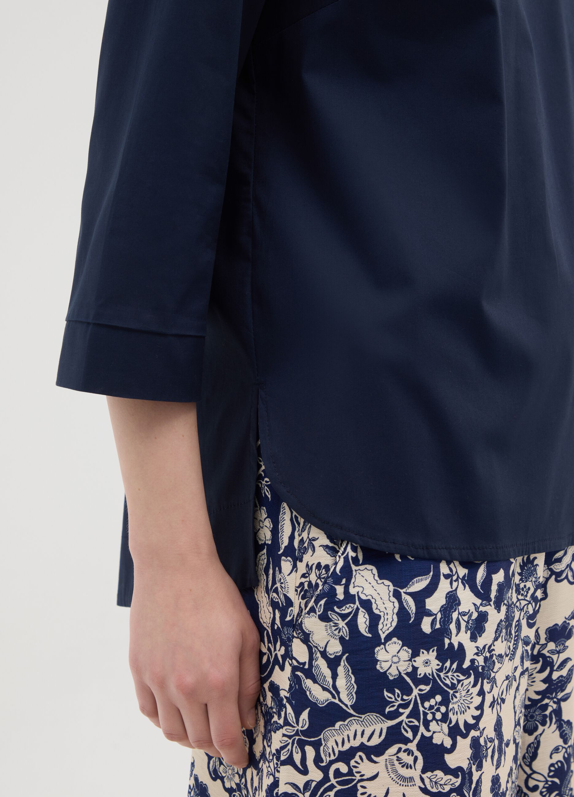 Women's blue cotton regular fit top with round neckline