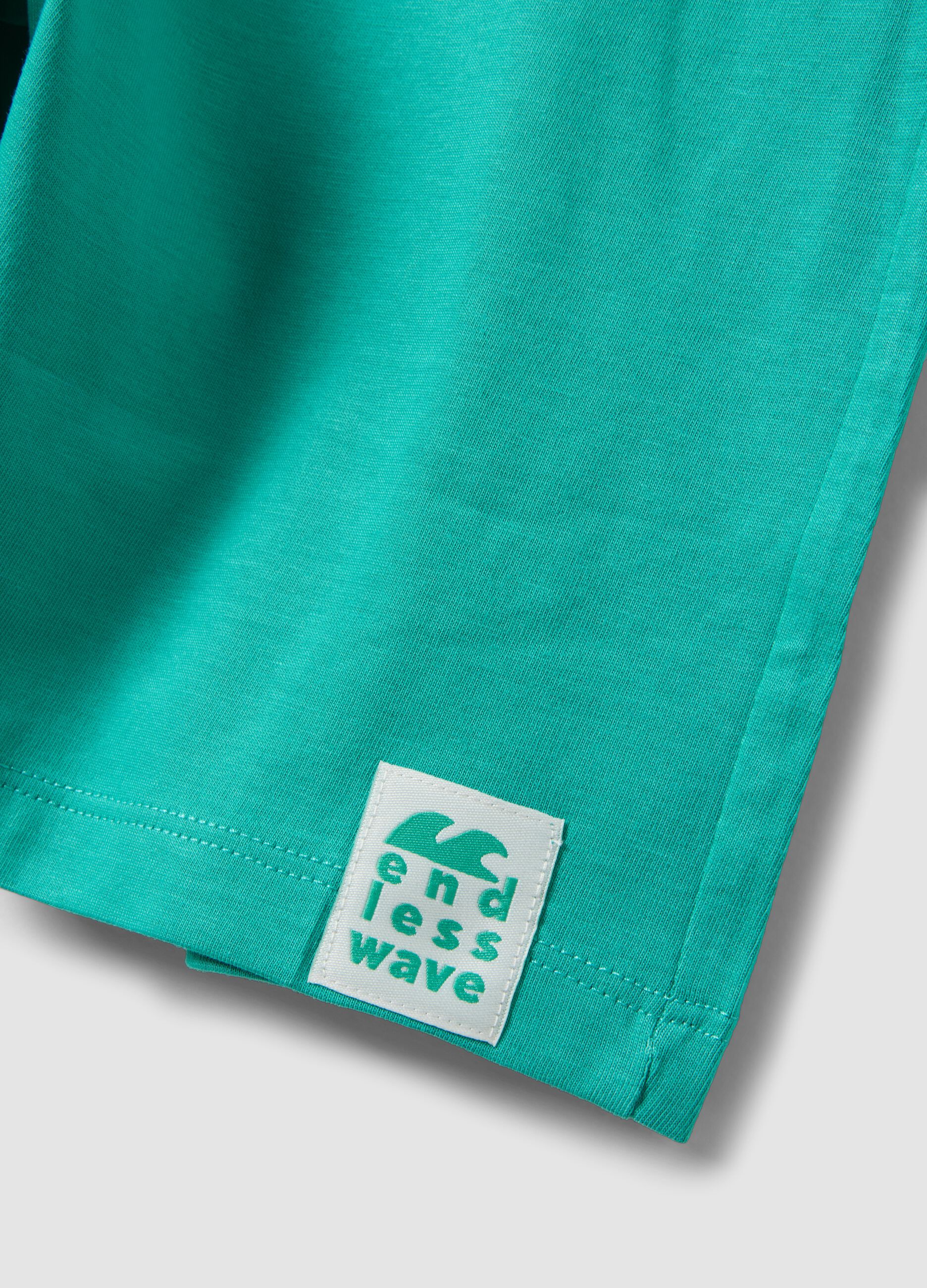 Green pure cotton set with top and shorts