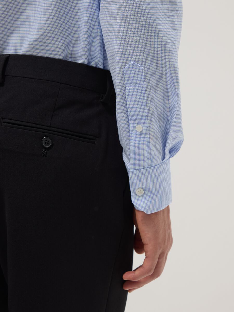 Camicia in puro cotone azzurra con microquadri regular fit easy iron_3