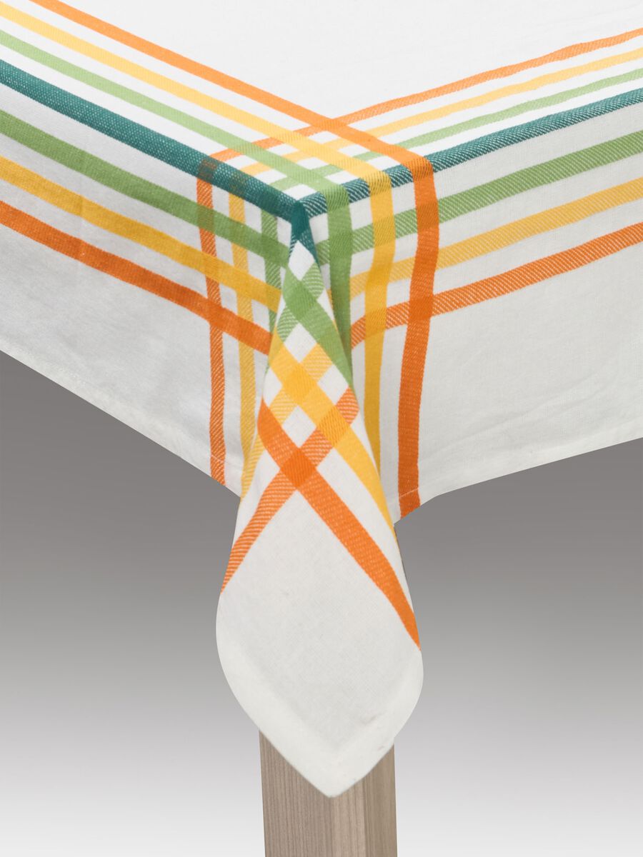 8-seater tablecloth in cotton with embroidered trim_0