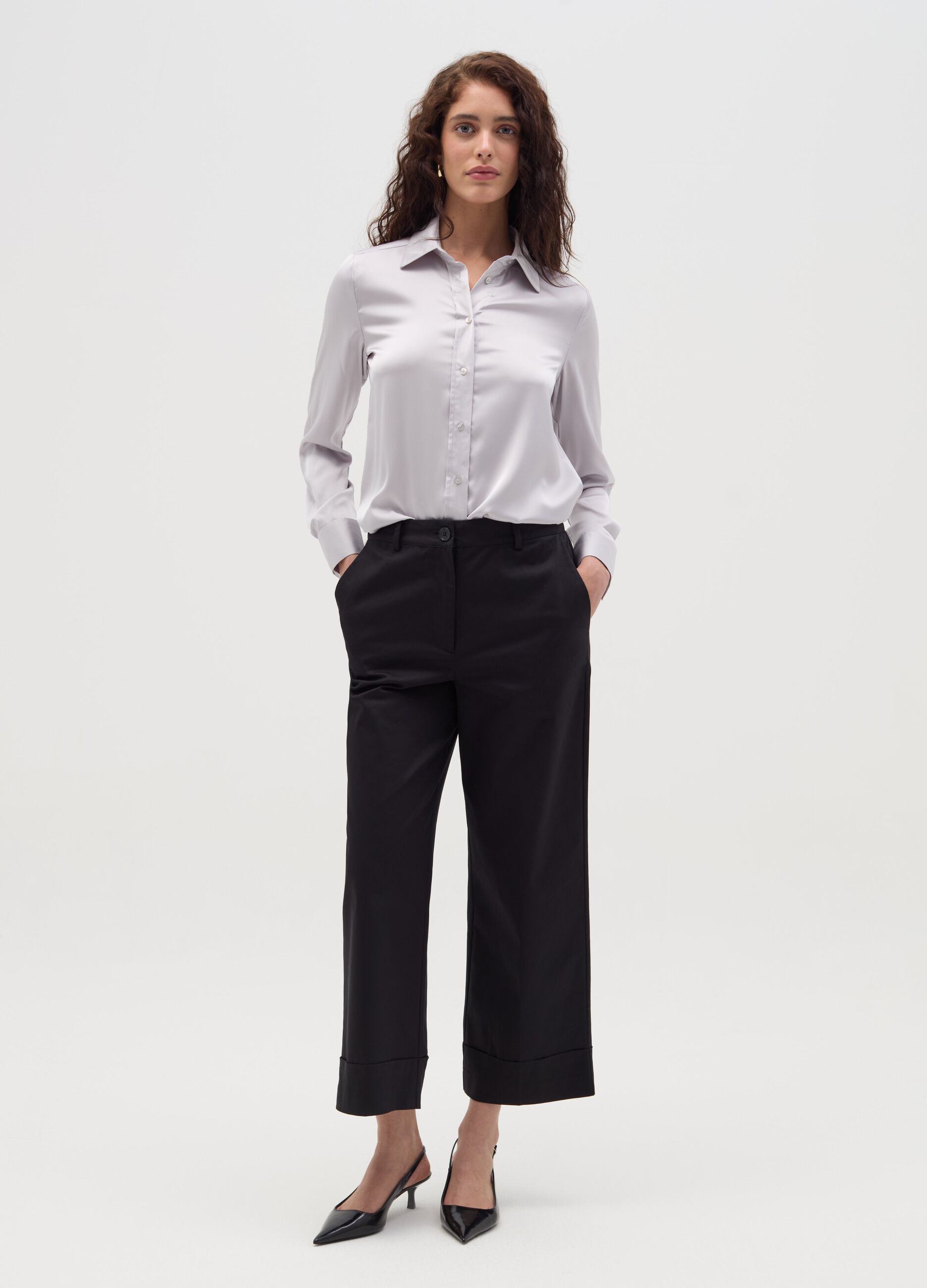 Camicia in satin con spacchetti