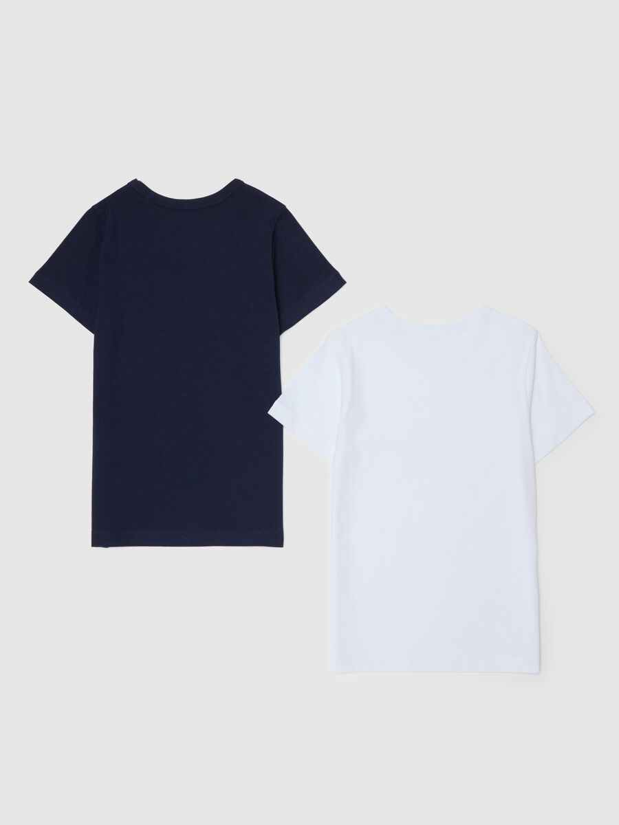 Two-pack organic cotton undershirts_1