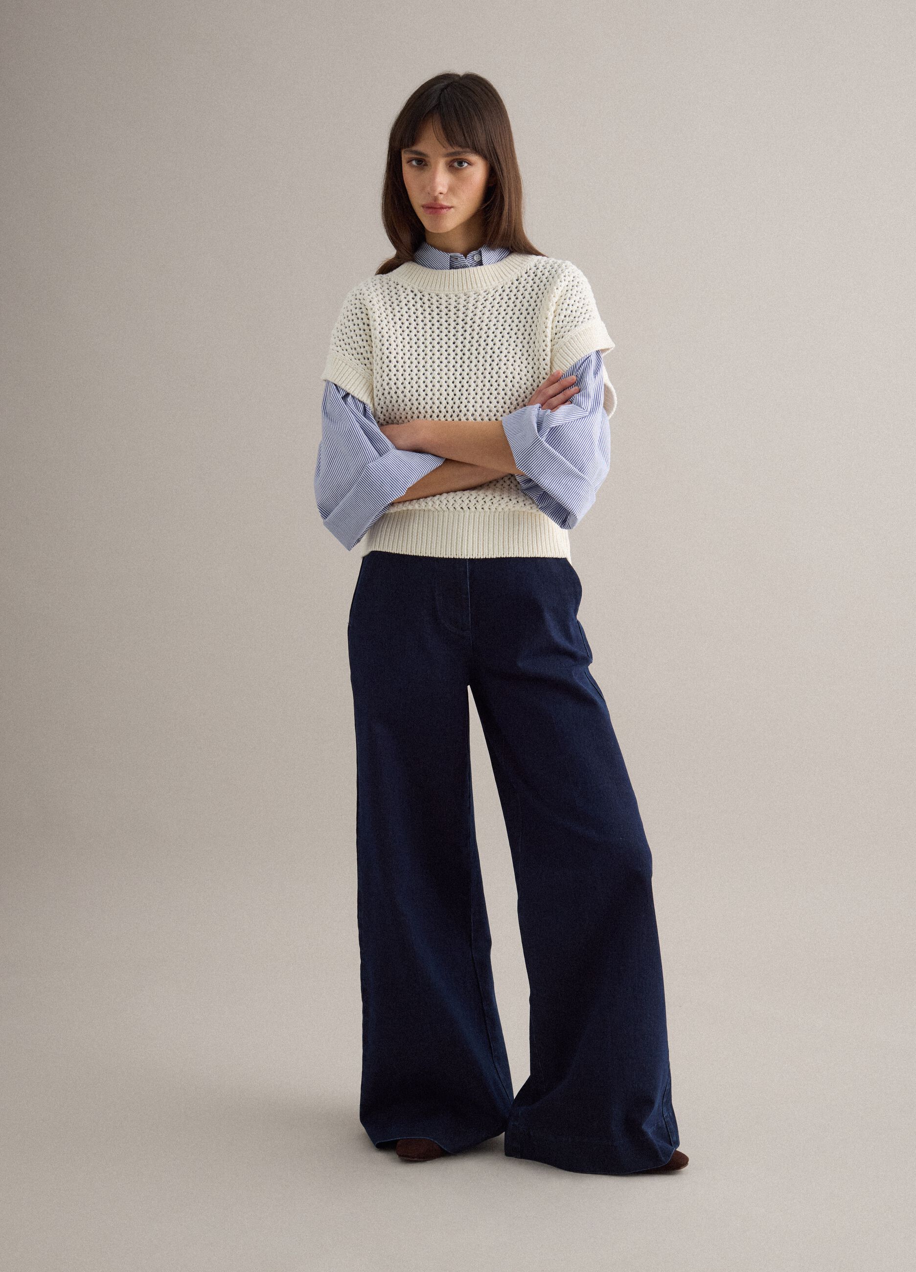 Pantaloni wide leg in denim elasticizzato blu