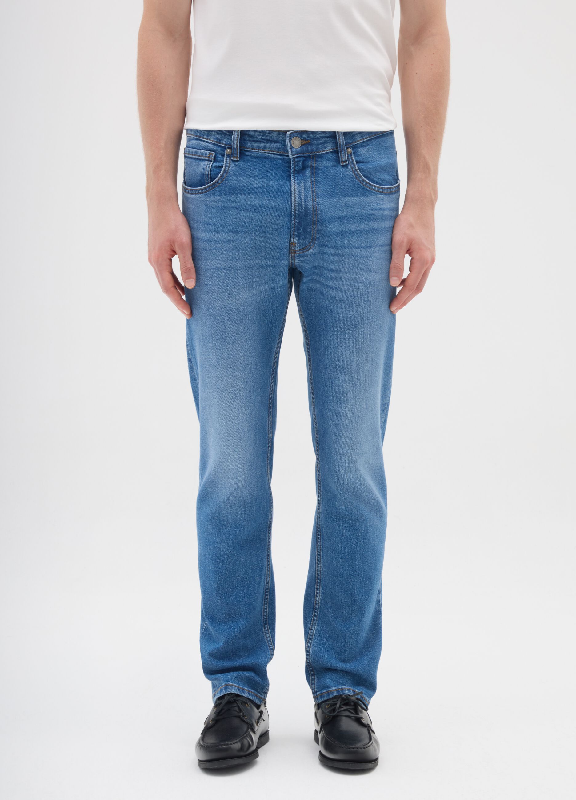 Stretch denim jeans