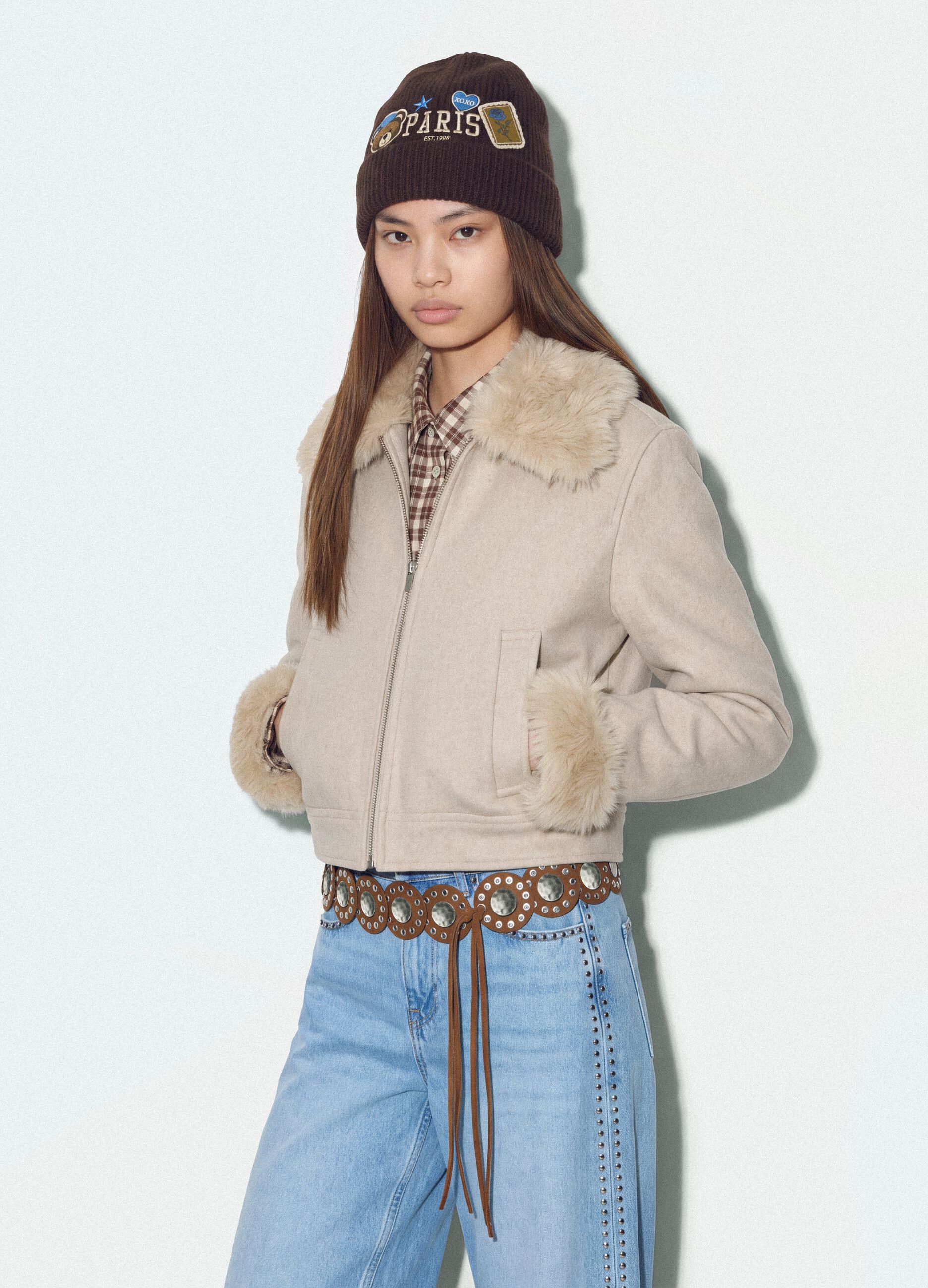 Giacca beige con zip e colletto a contrasto regular fit