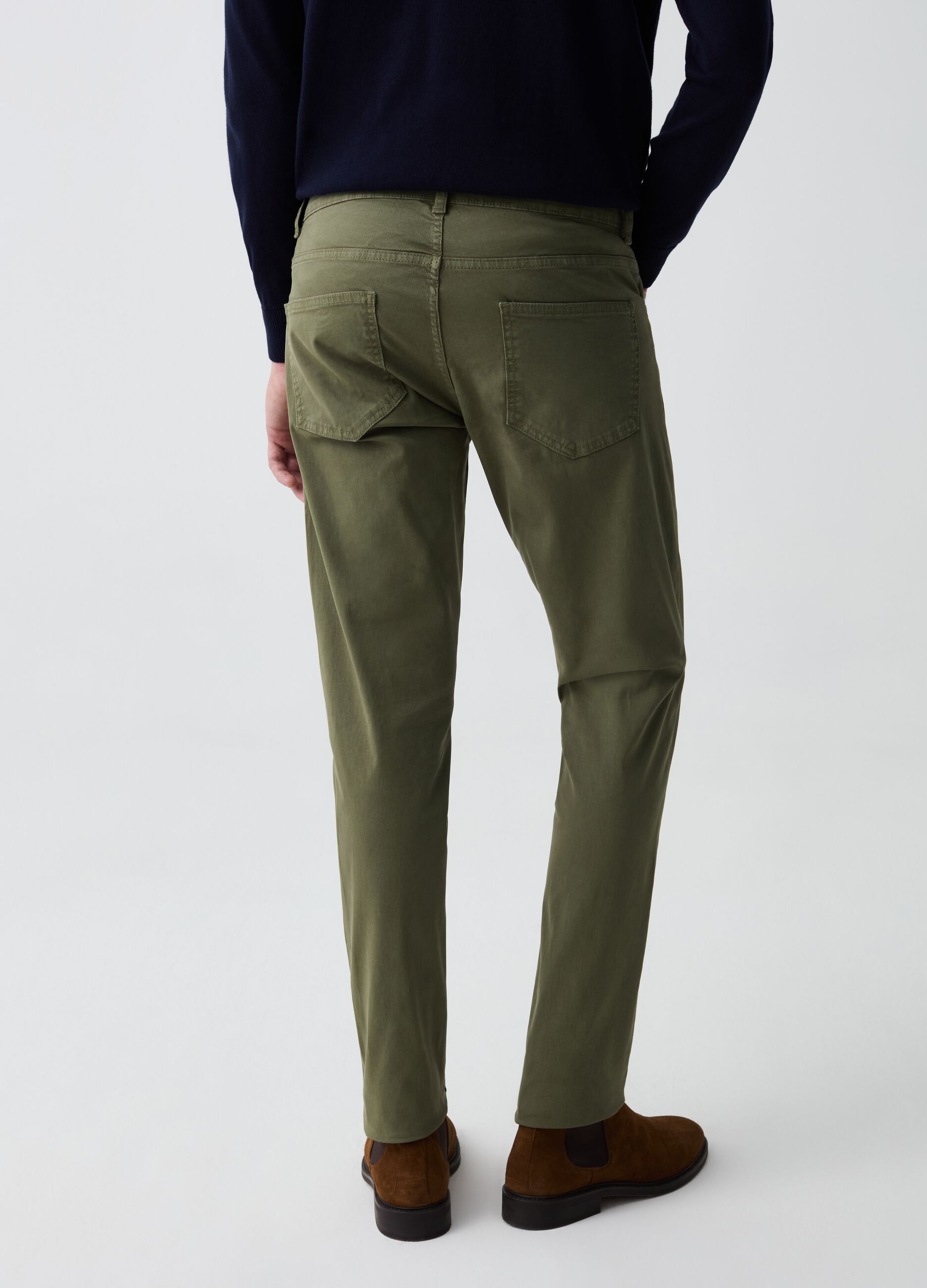 Slim-fit trousers with five pockets