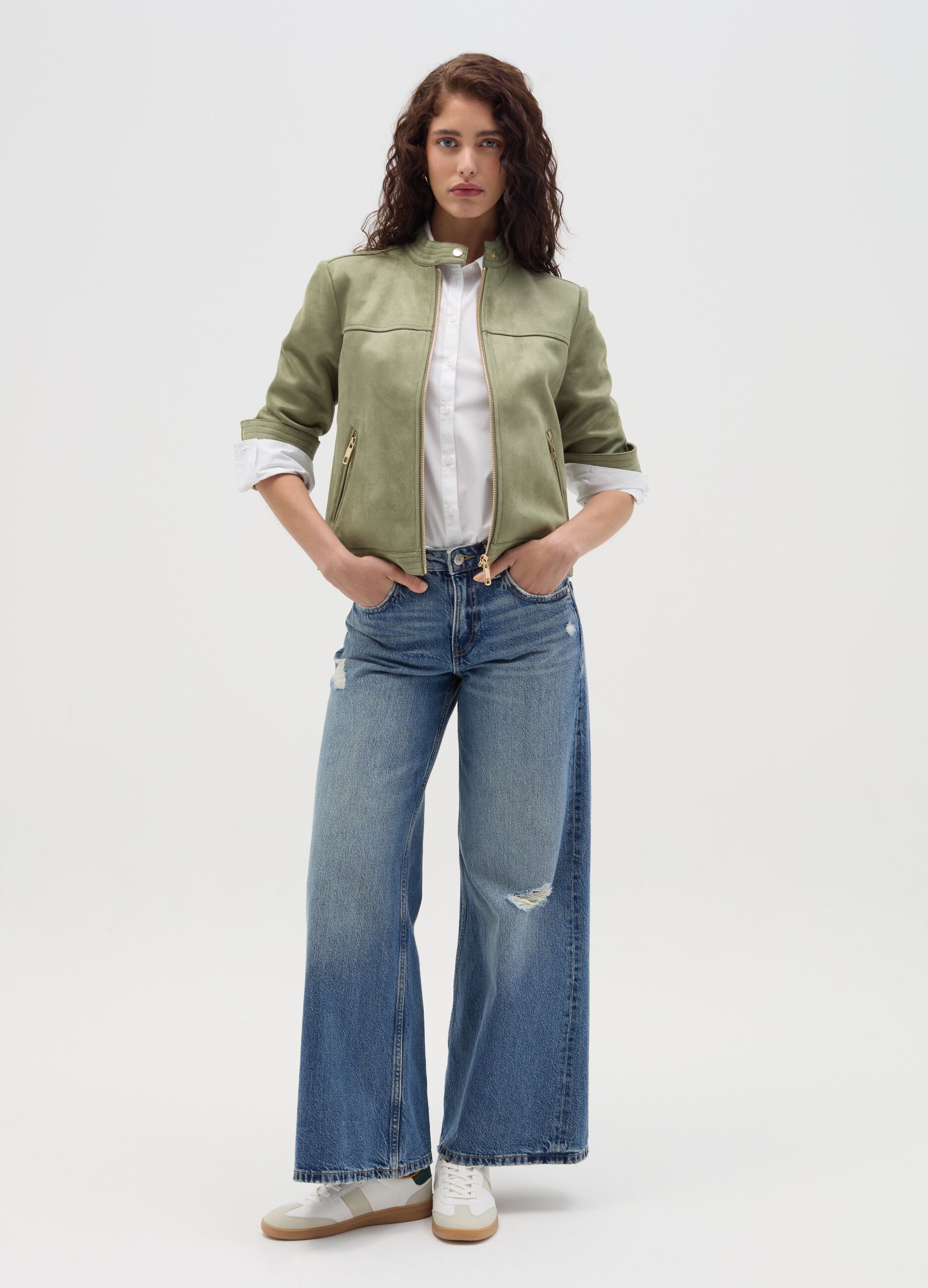 Short suede jacket with full-zip