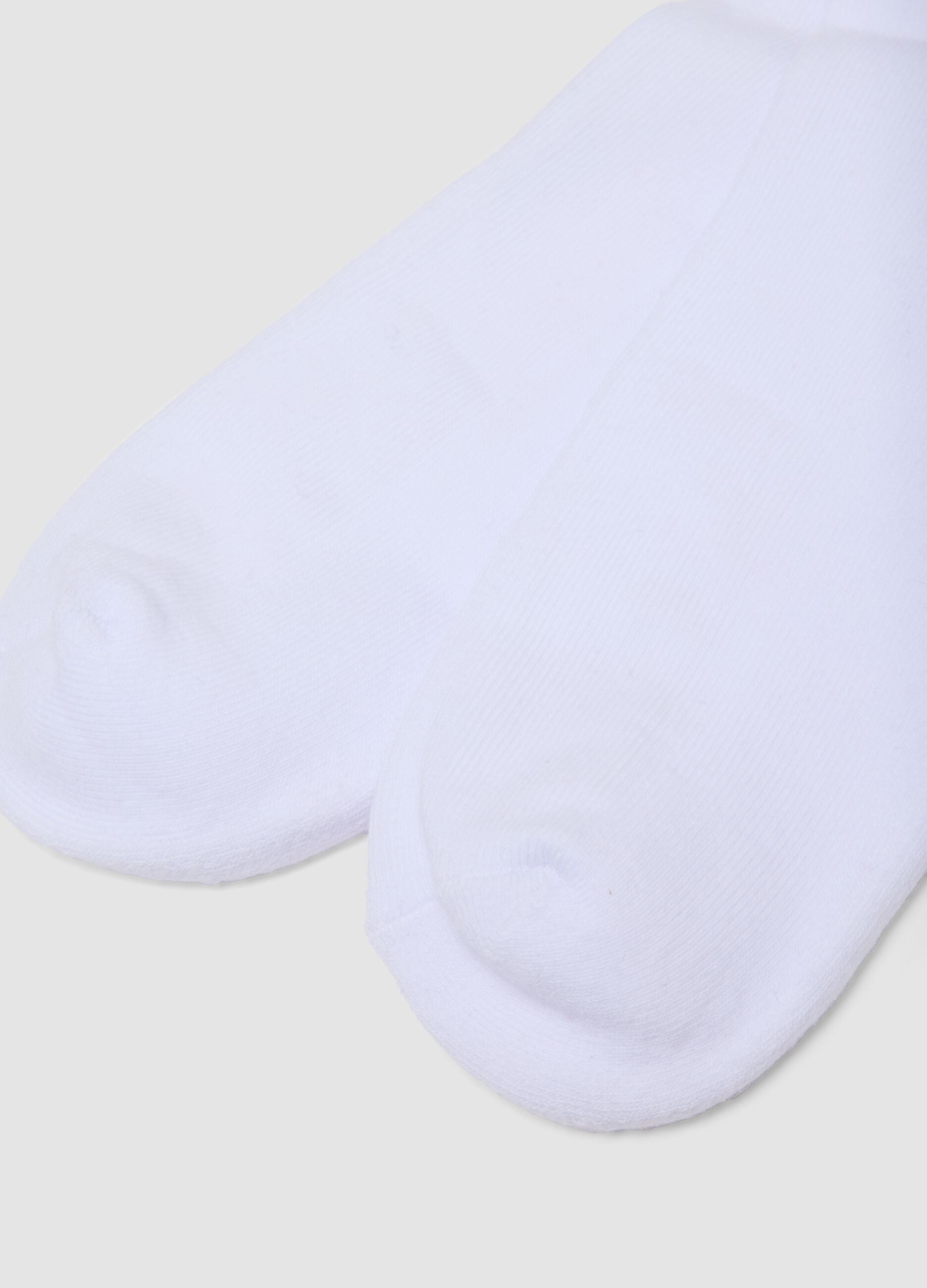 White stretch cotton sports socks with embroidered logo