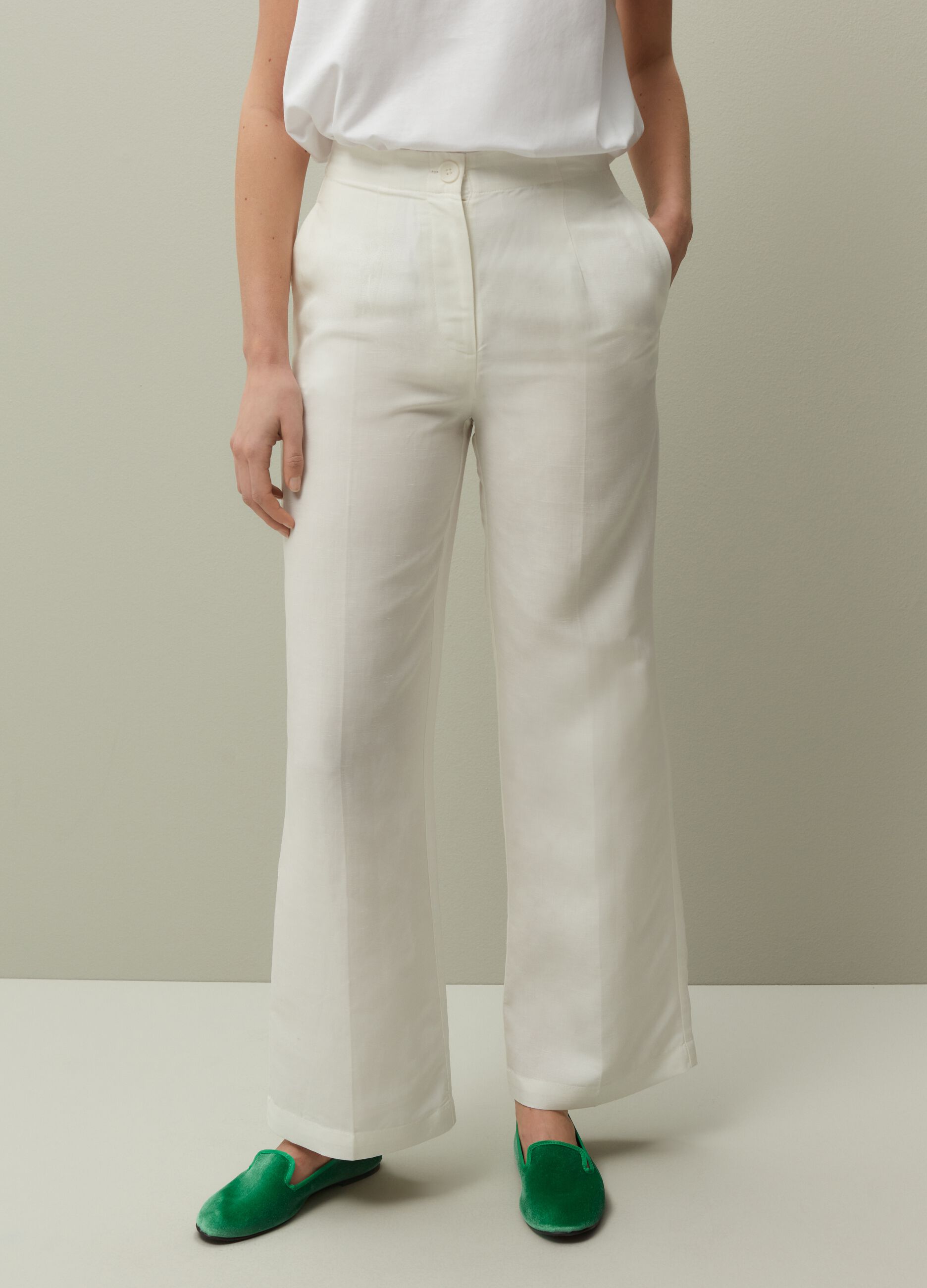 Palazzo trousers in linen and Lyocell