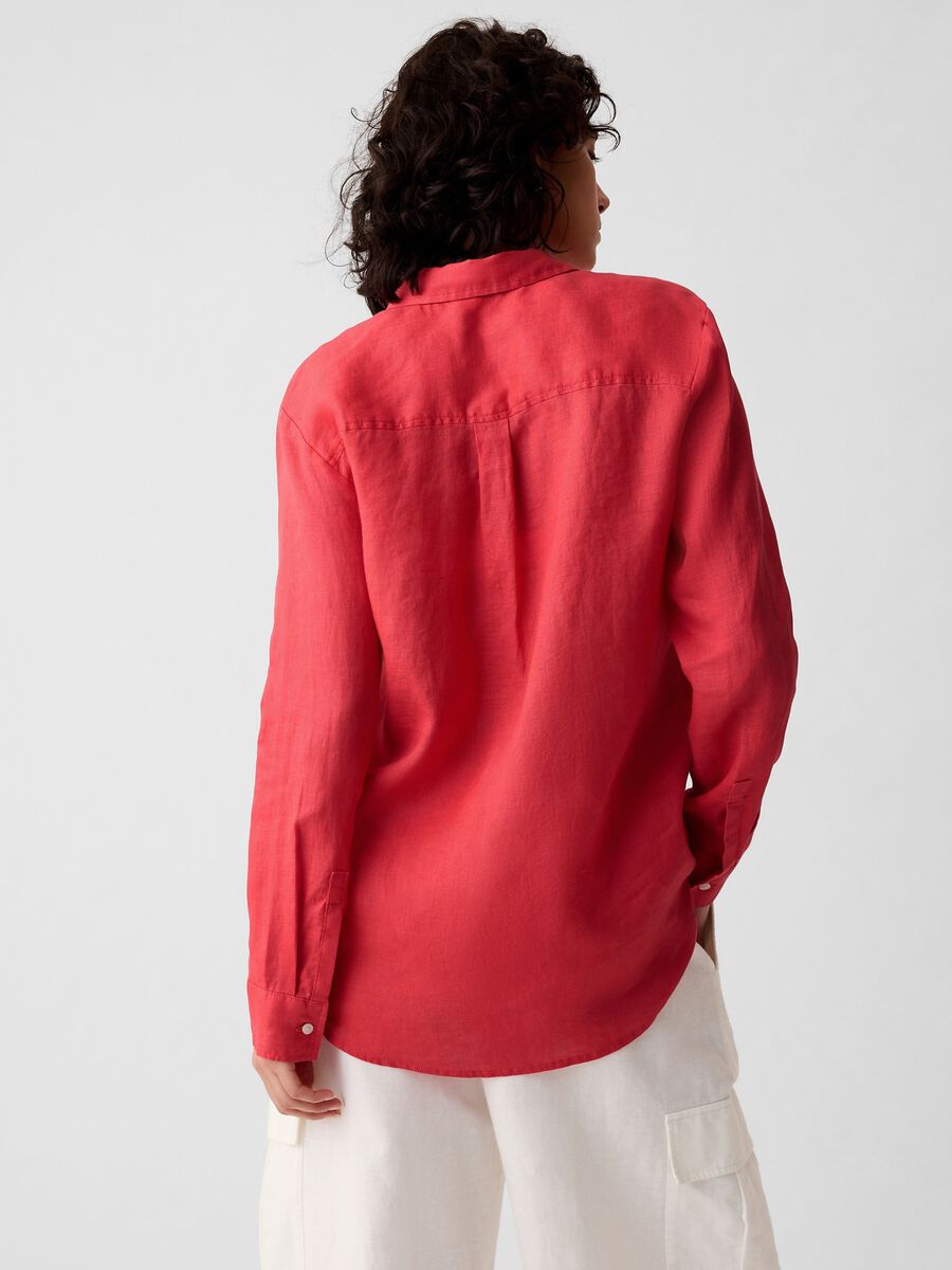 Camicia boyfriend fit in lino con tasca_2