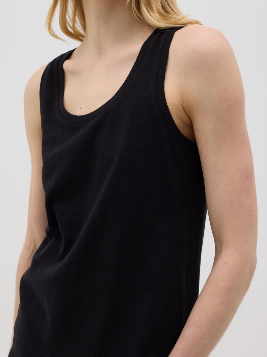 Black cotton and linen tank top_3