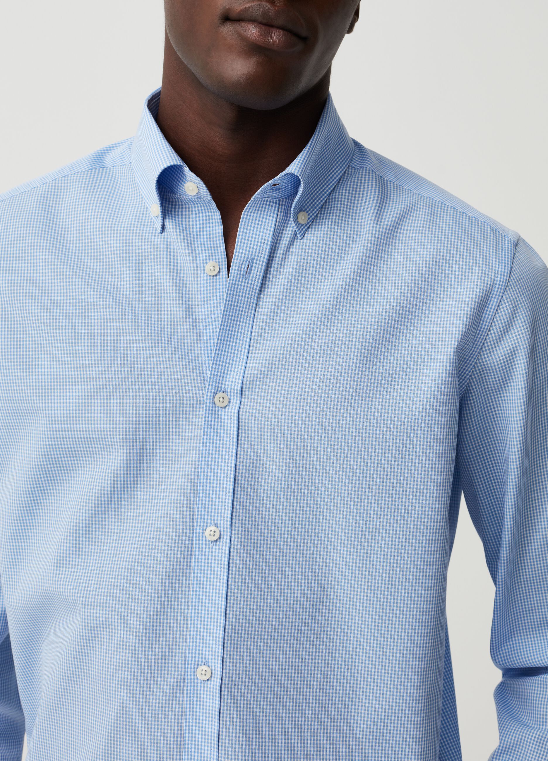 Camicia slim fit con fantasia vichy_1