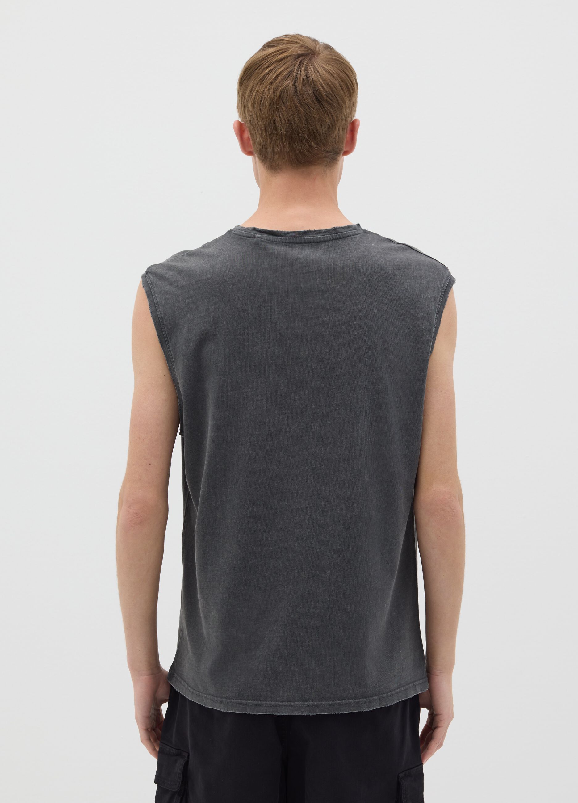 Cotton racerback vest with round neck