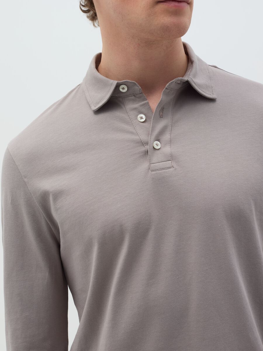 Cotton polo shirt with long sleeves_2