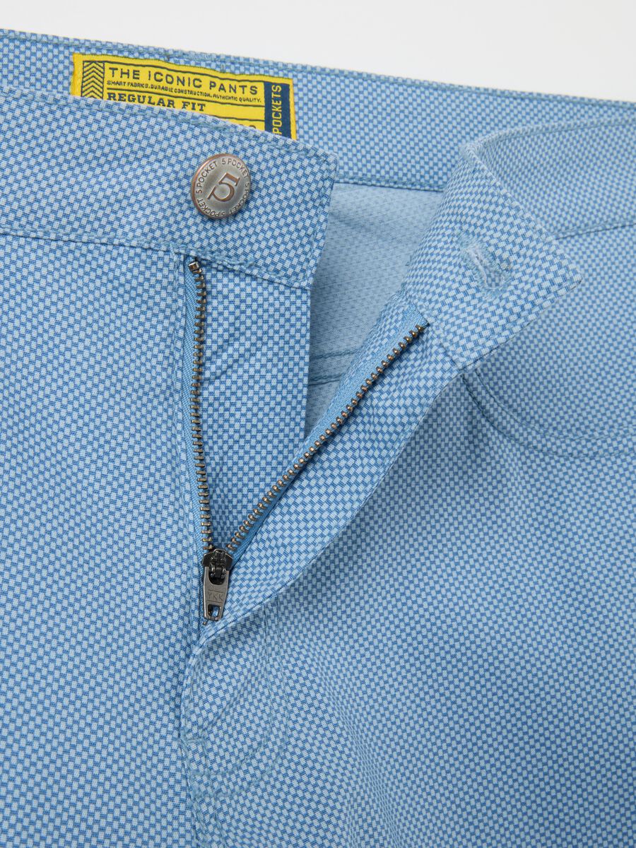 Men's regular fit blue stretch cotton bermuda shorts_1
