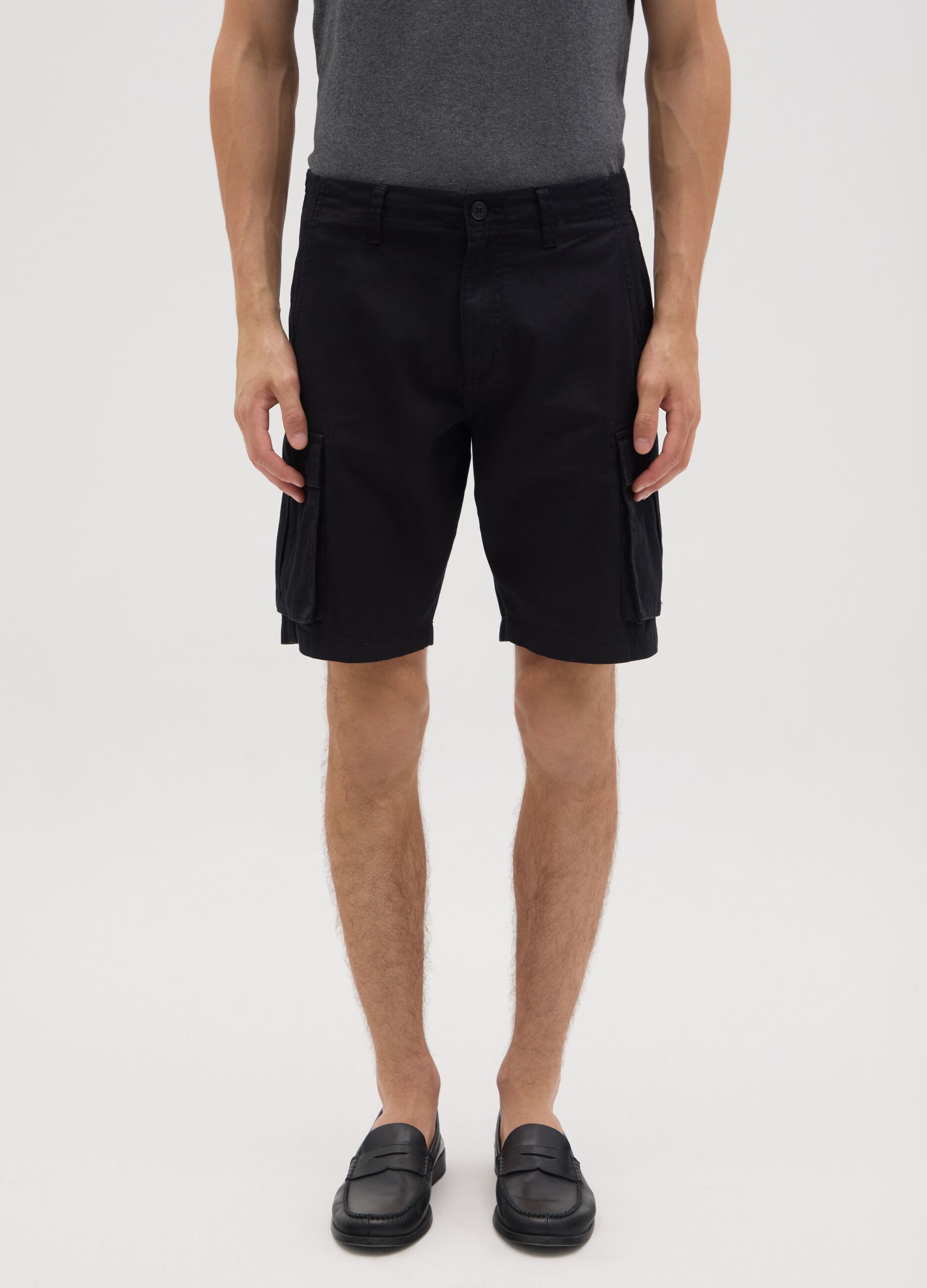 Men's regular fit black cotton shorts