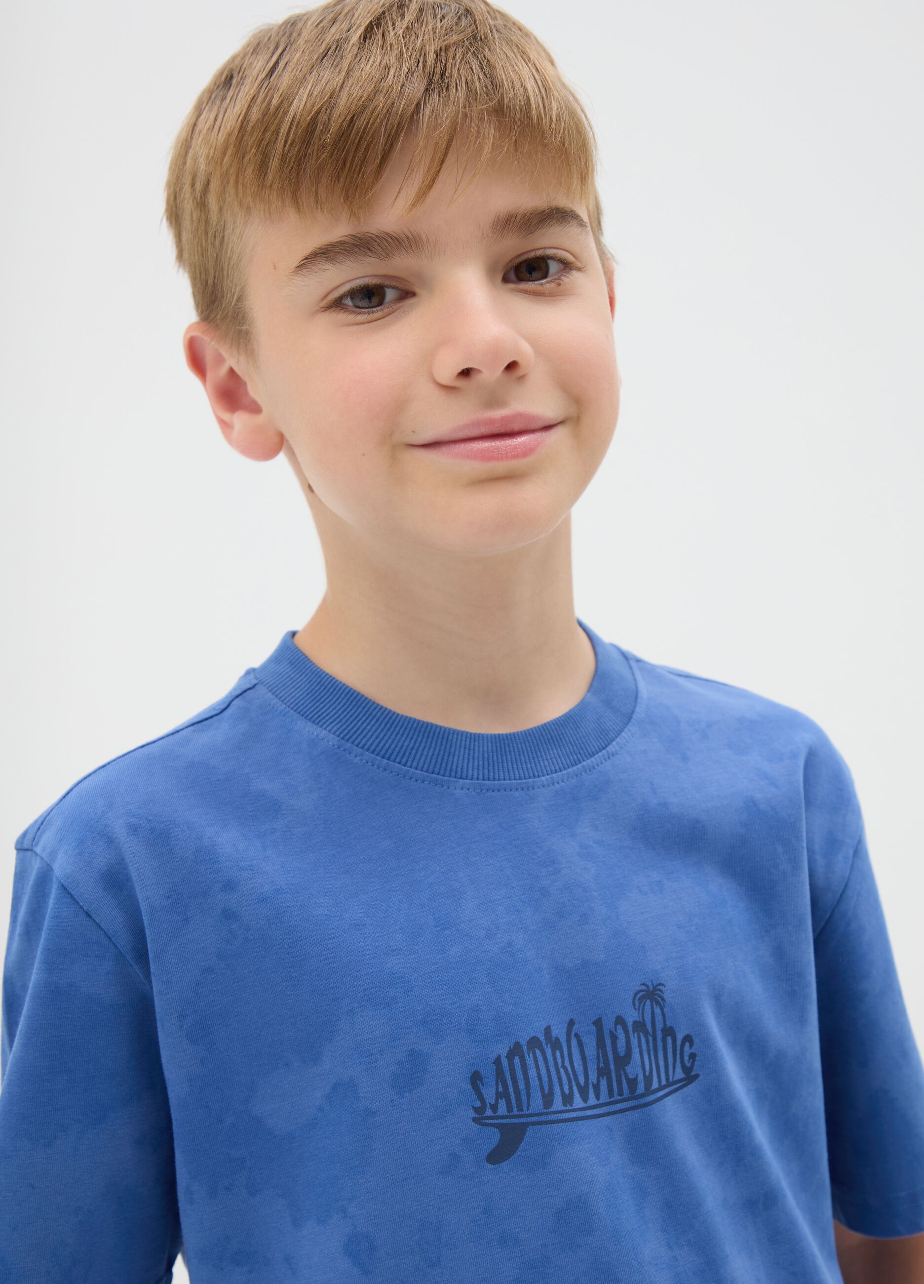 T-shirt da ragazzo in puro cotone blu regular fit