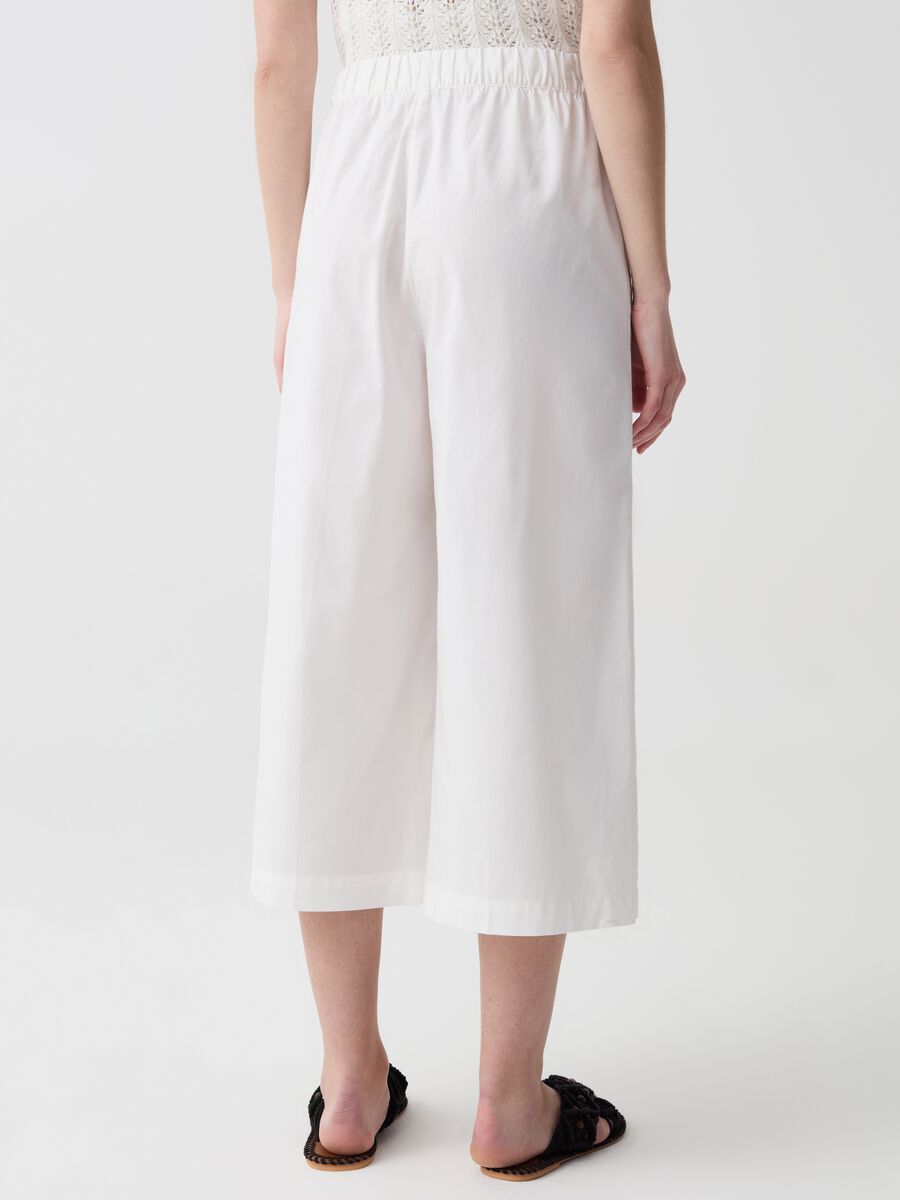 Wide-leg capri trousers_1