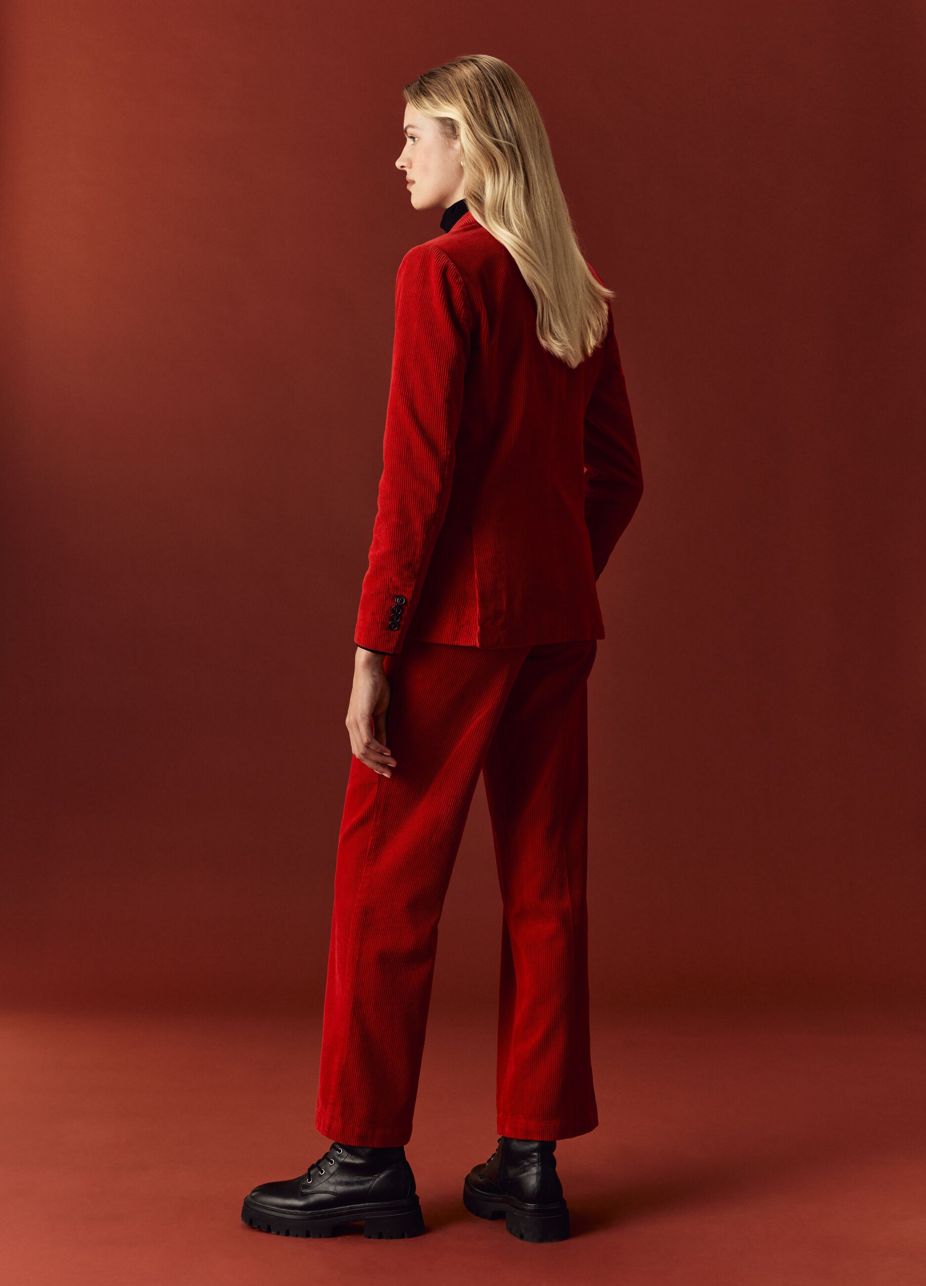 Pantaloni ankle fit in corduroy_2