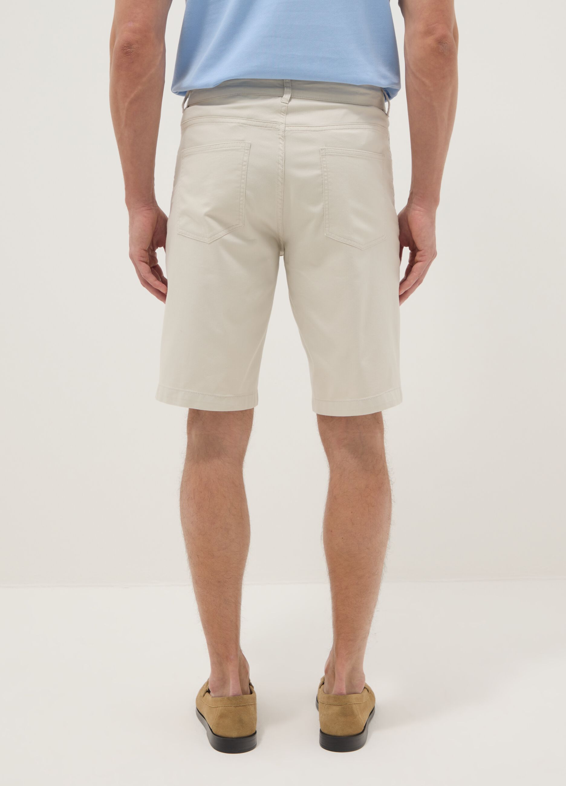 Beige stretch-cotton five-pocket Bermuda shorts