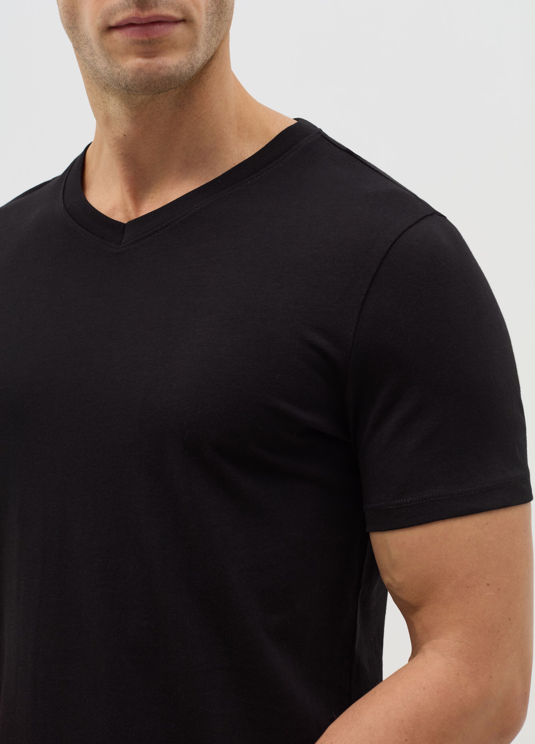 Cotton V-neck T-shirt