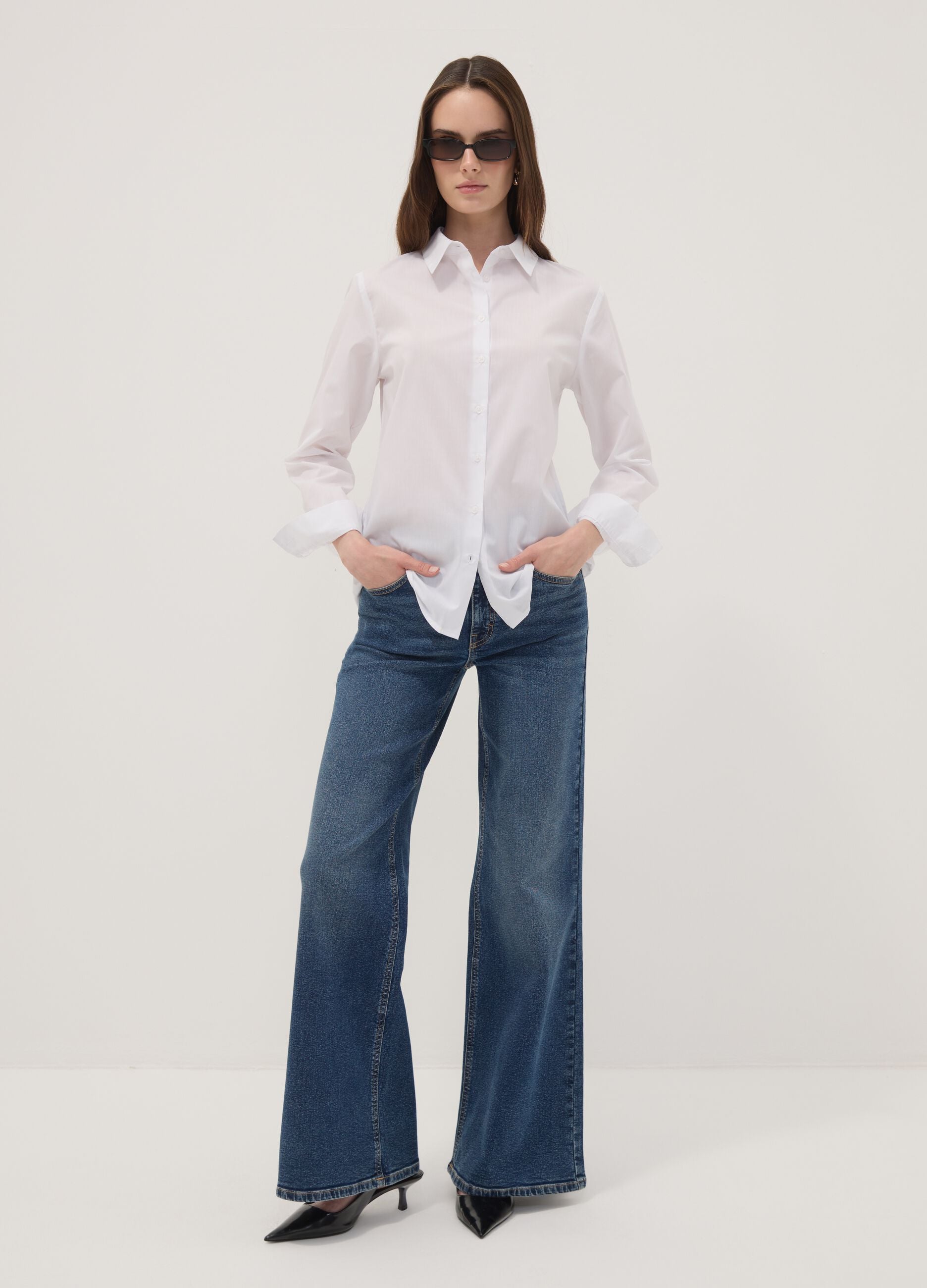 White long-sleeve slim-fit shirt
