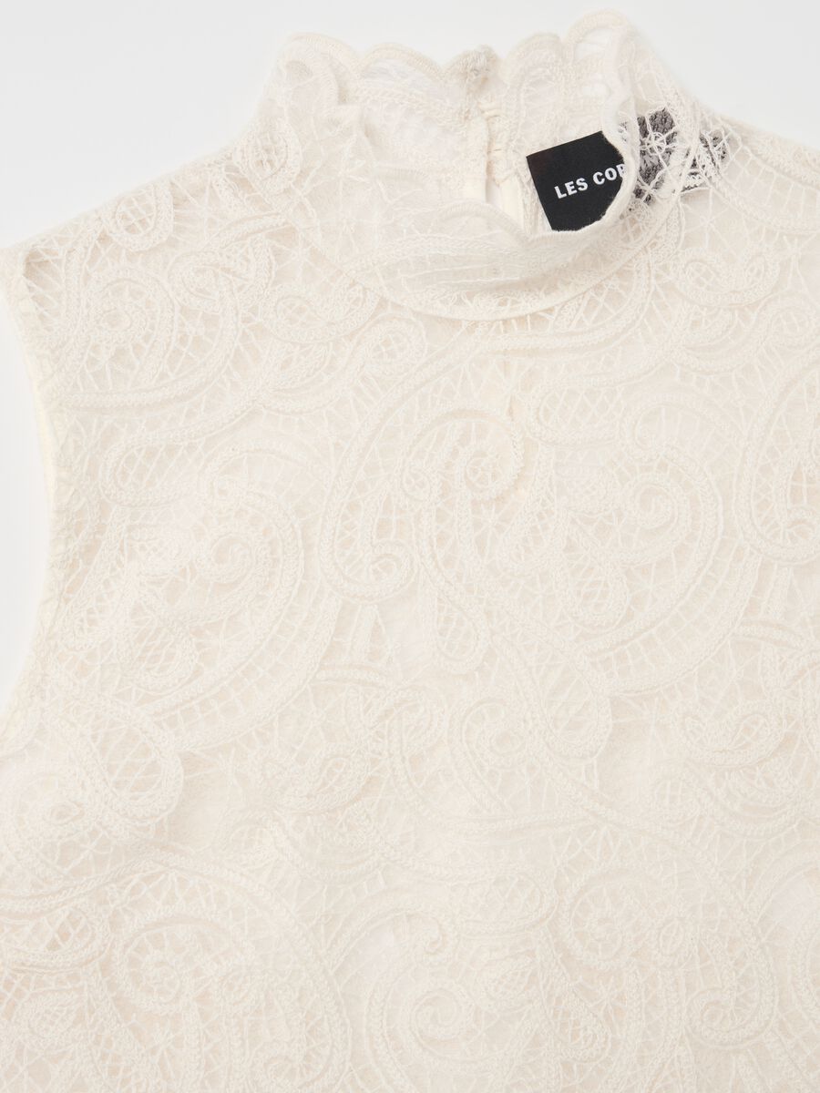 Sleeveless blouse with lace_5