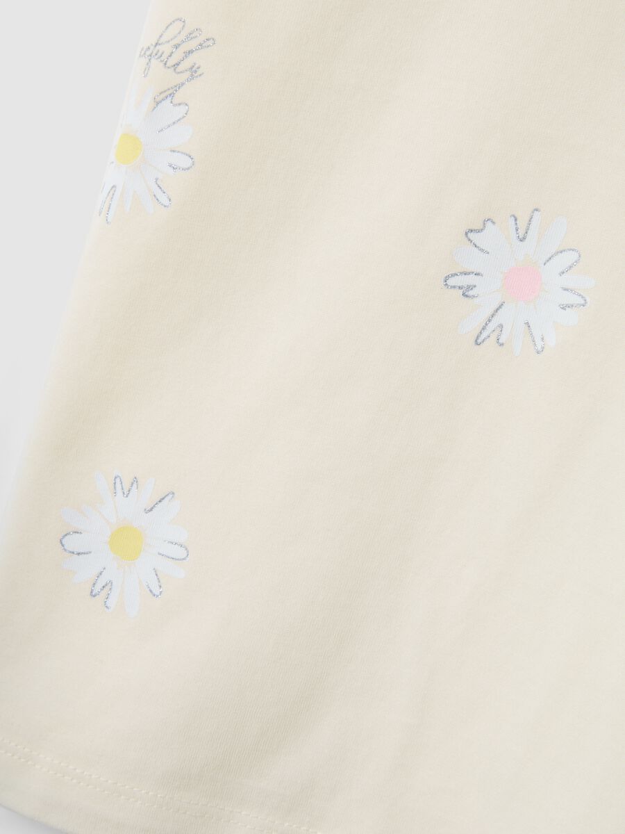 Yellow pure cotton regular fit t-shirt with print for girls_3