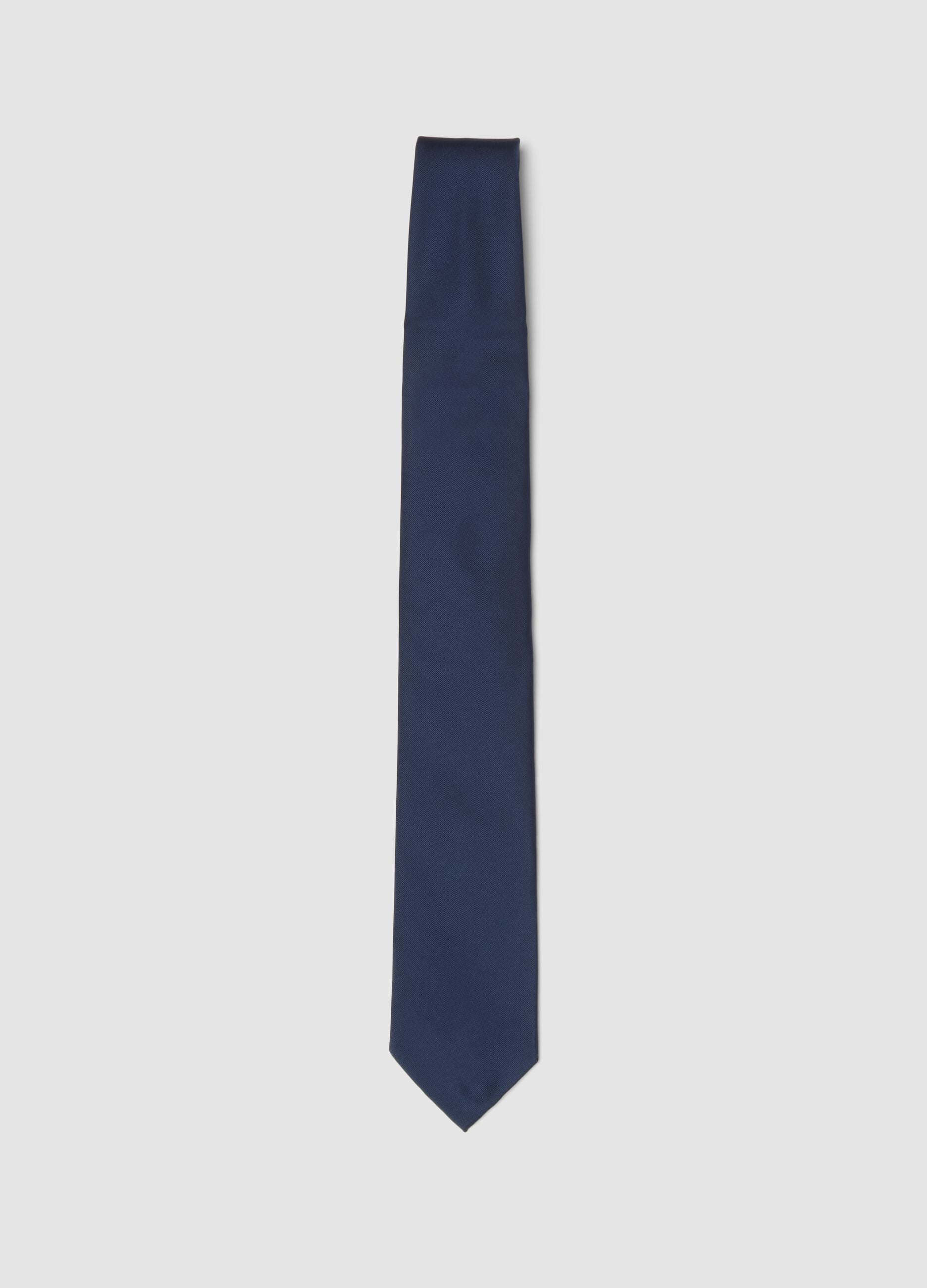 Blue tie with 7.5 cm blade