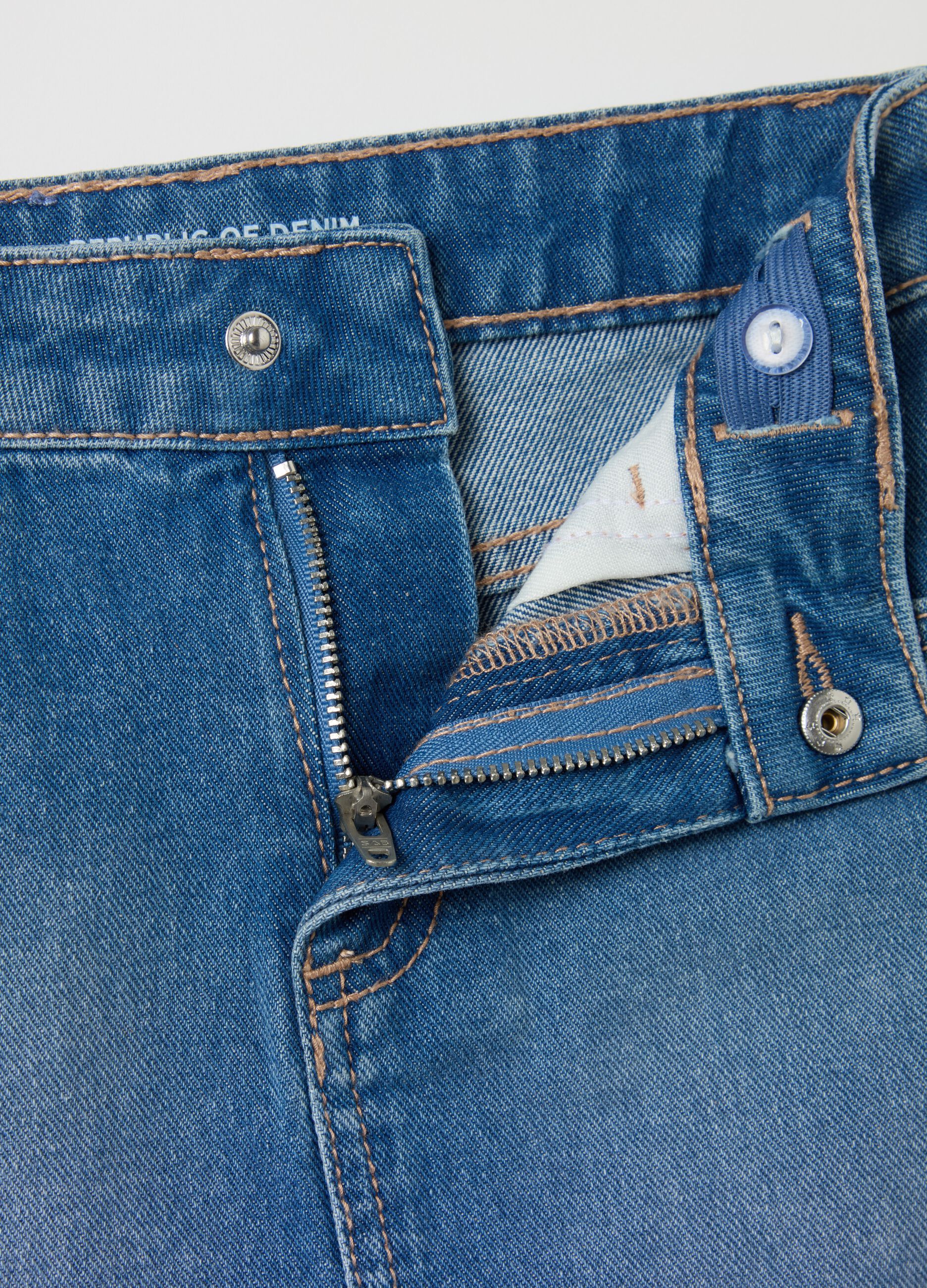 Denim miniskirt with diamantés
