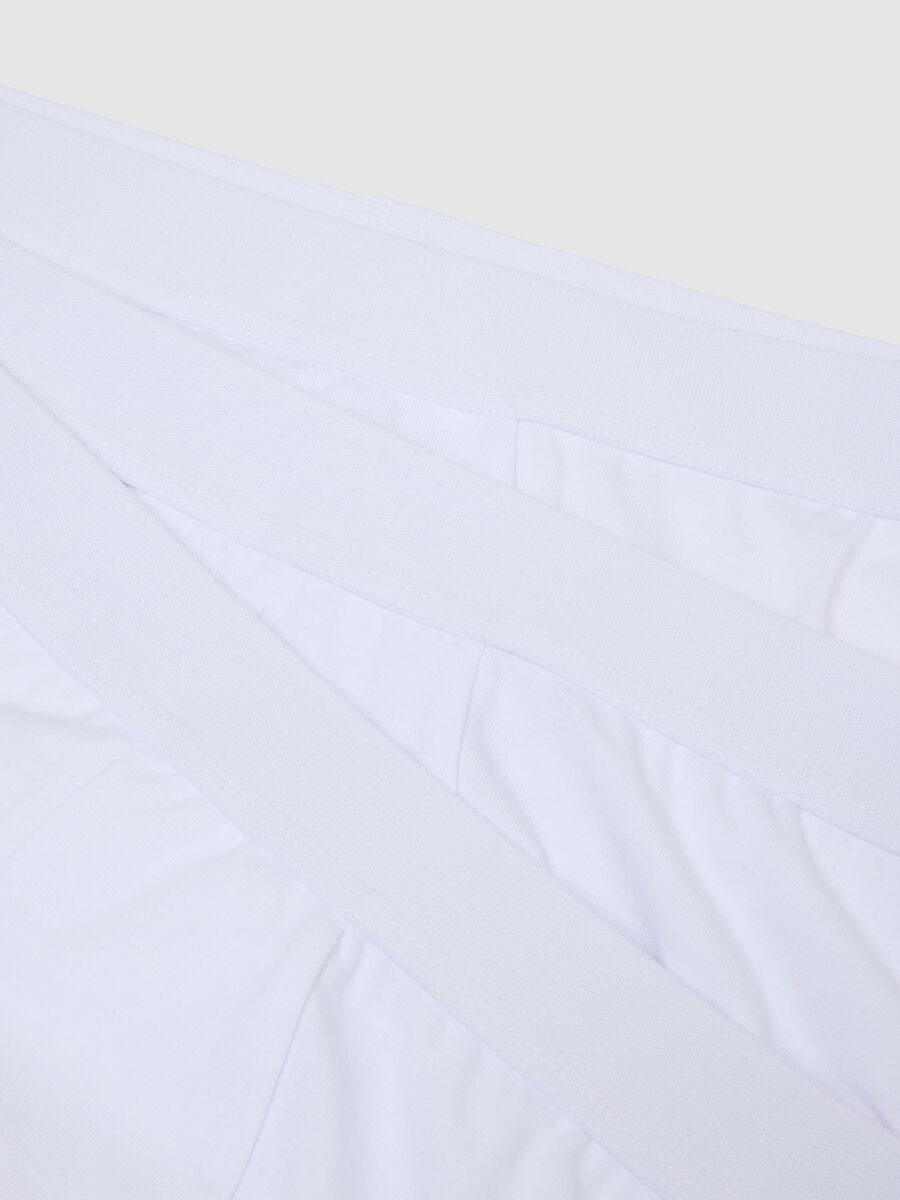 Three-pack of white stretch cotton briefs regular fit_5